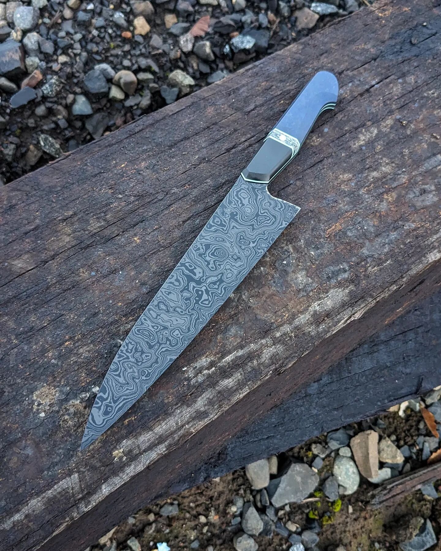 I'm gonna go ahead and say that these are my last two of the year.

Really random random damascus and some pretty killer Suminigashi. The steel for both of these was forge welded using the 500lb Bradley so obviously they're inherently perfect knives.