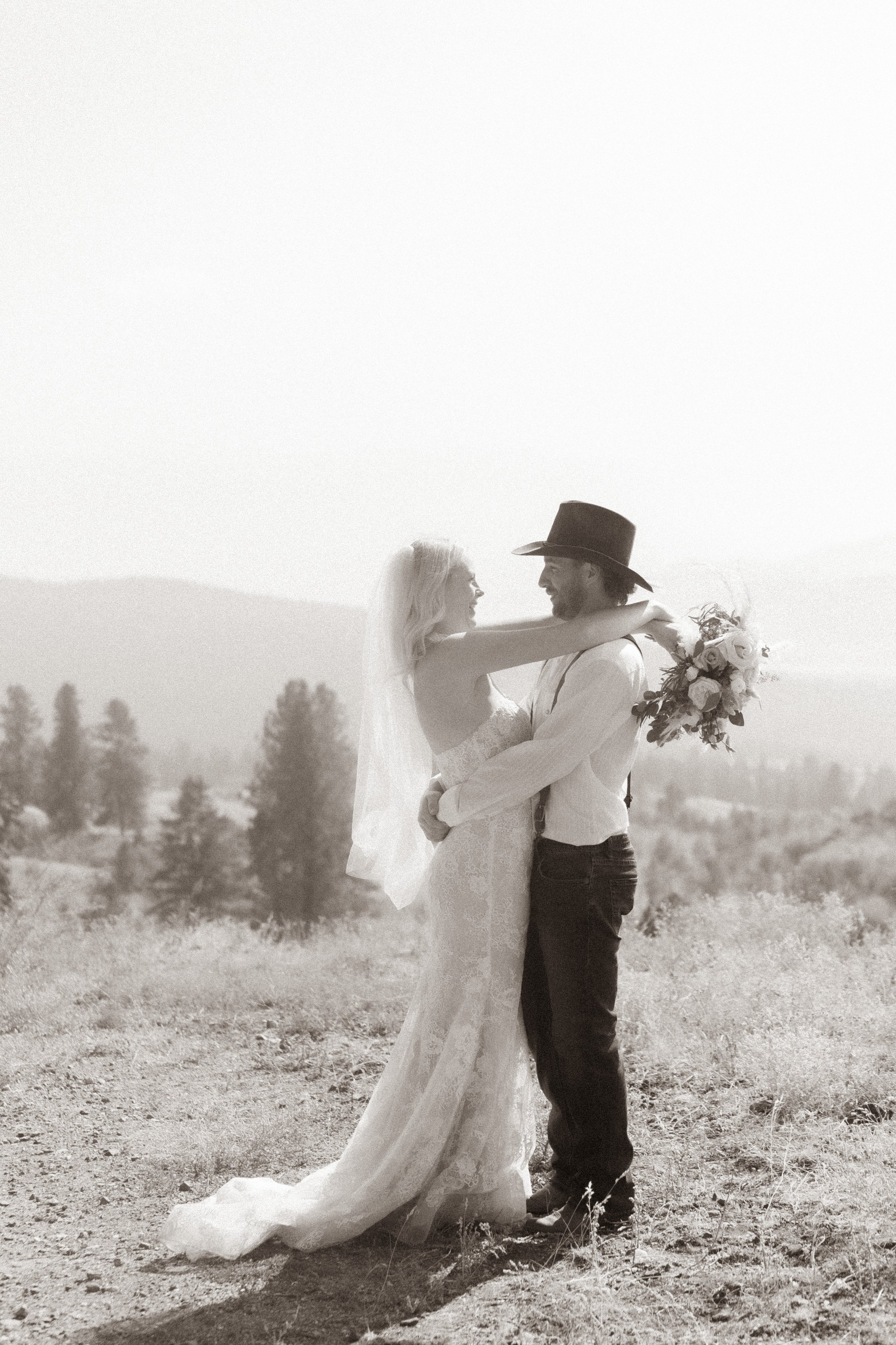 Lania & Karson - Bridal Party-049.jpg