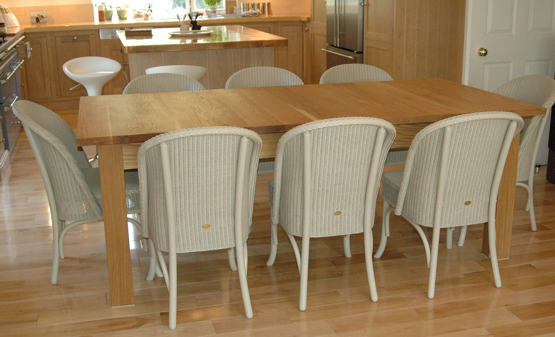 kate_sanger_furniture_dining_table2.jpg