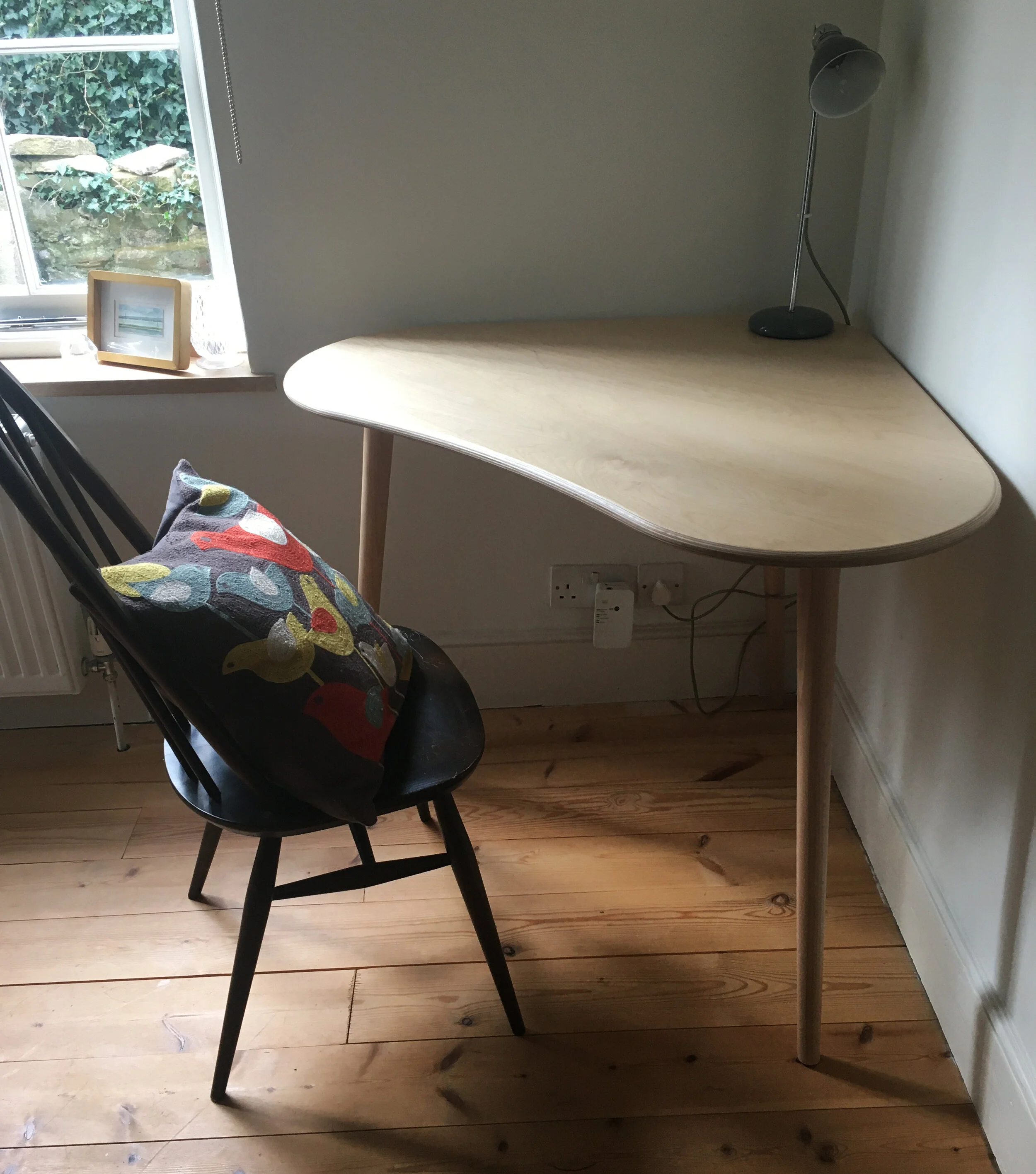 kate_sanger_furniture_corner_table.jpg