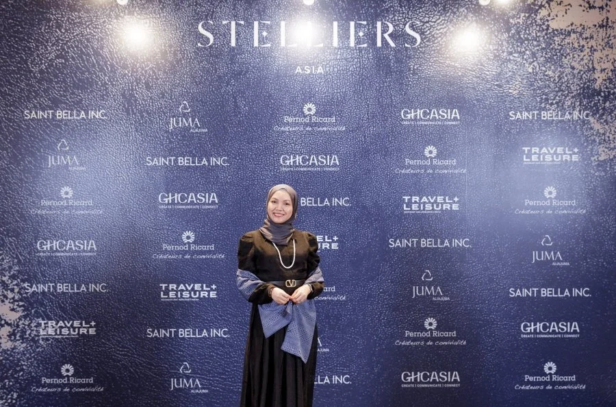 Stelliers Asia JUMA Finalist Scaves 7L5A3146.jpg