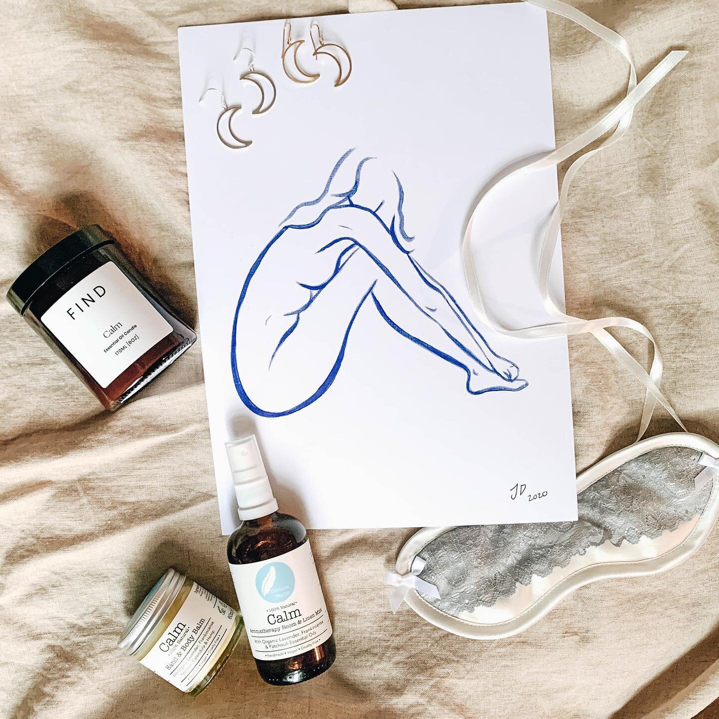 ✨Find your inner calm ~ August giveaway✨

With the world picking up its pace again and the skies turning a little grey, it&rsquo;s never been more important to take good care of yourself. 

In celebration of #wellnesswednesday we invite you to find y