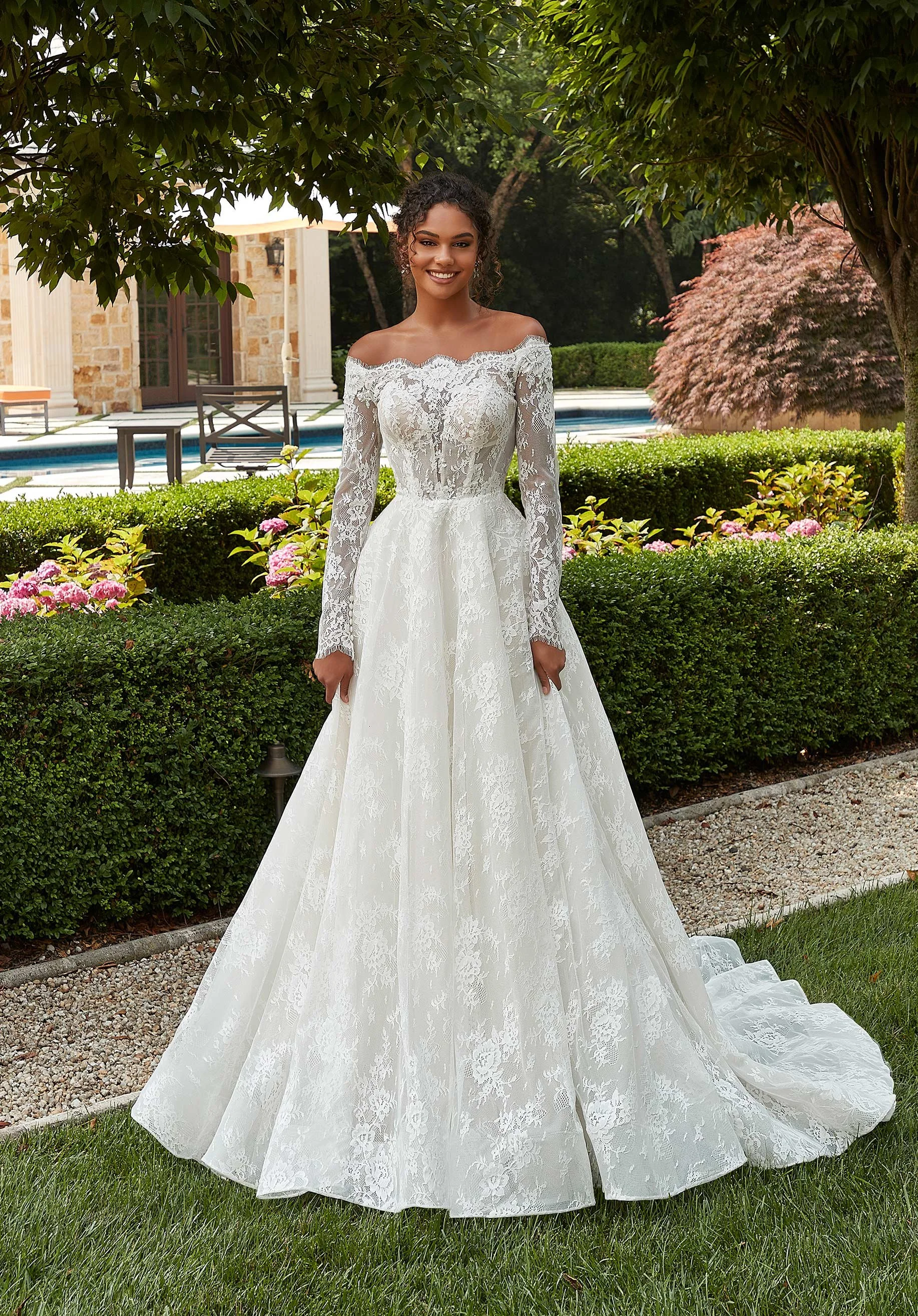When is the perfect time to go wedding dress shopping?