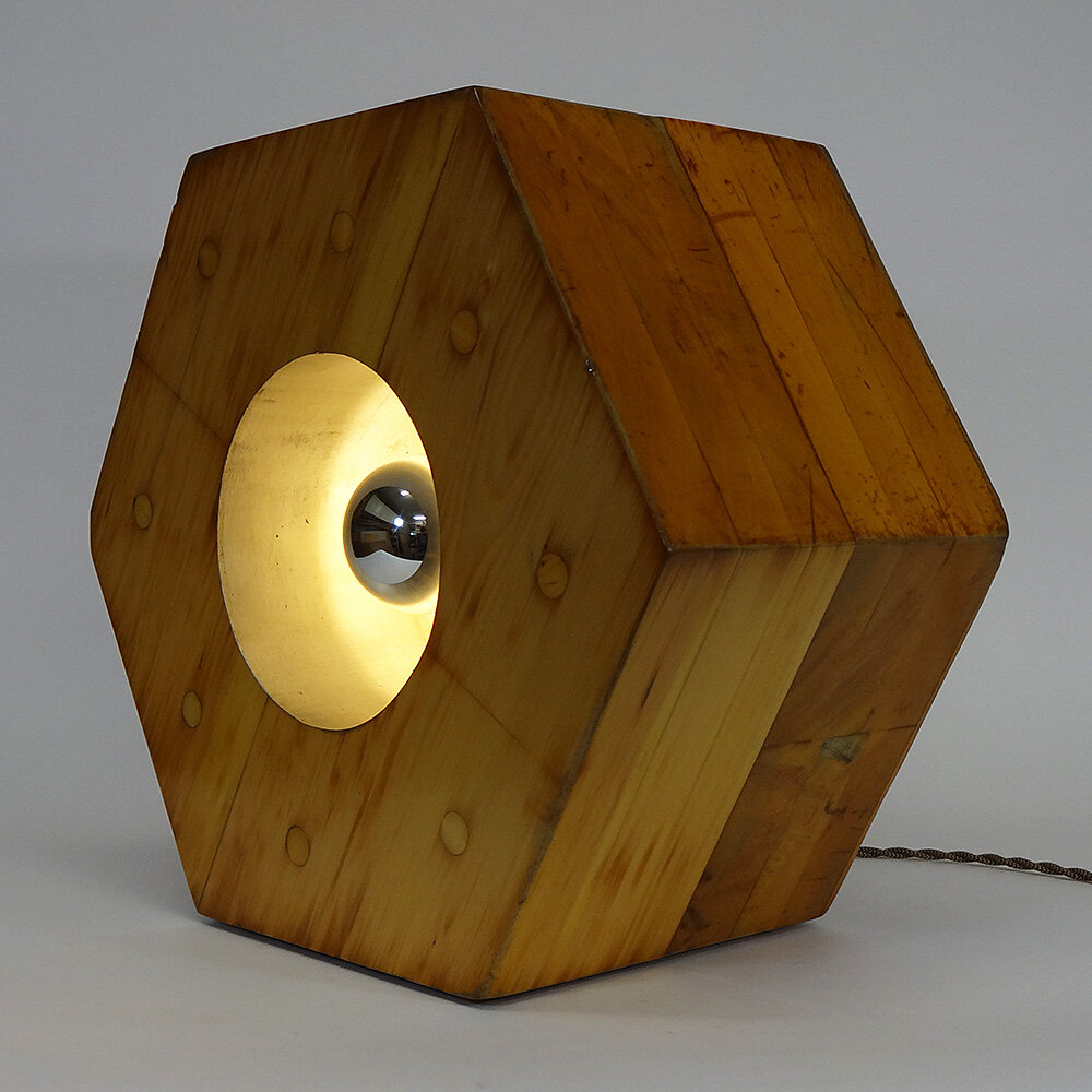 Migliodesign - Hexagon HAL accent light with six-sided design