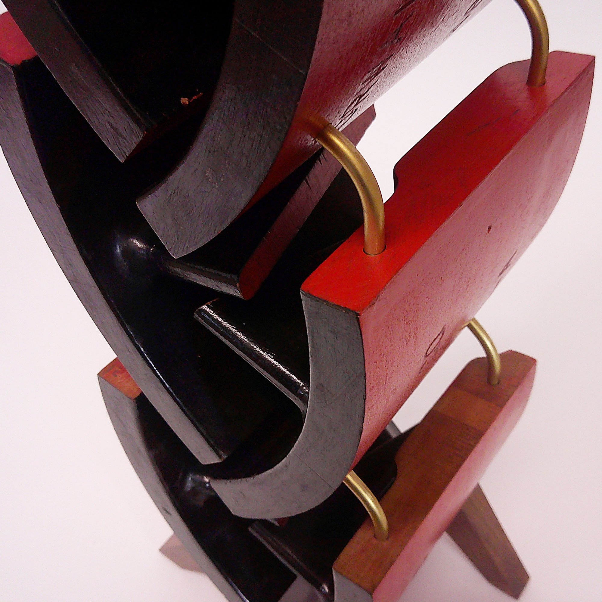 migliodesign-interlinked-wood-foundry-molds-table-sculpture-9.jpg
