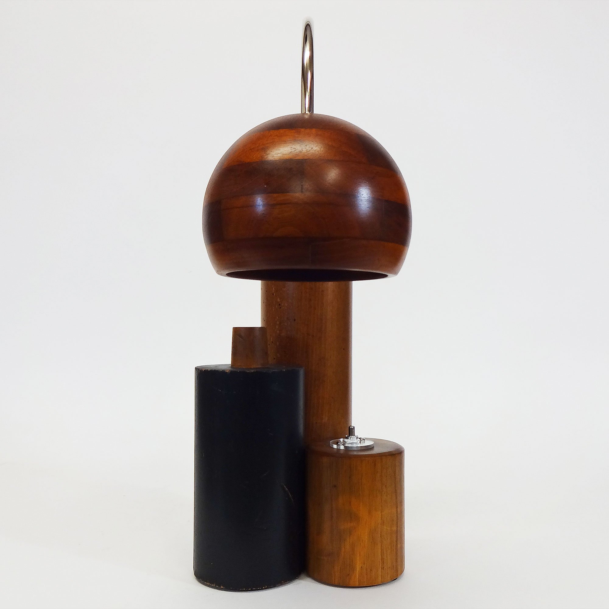 migliodesign-orb-table-lamp-3.jpg