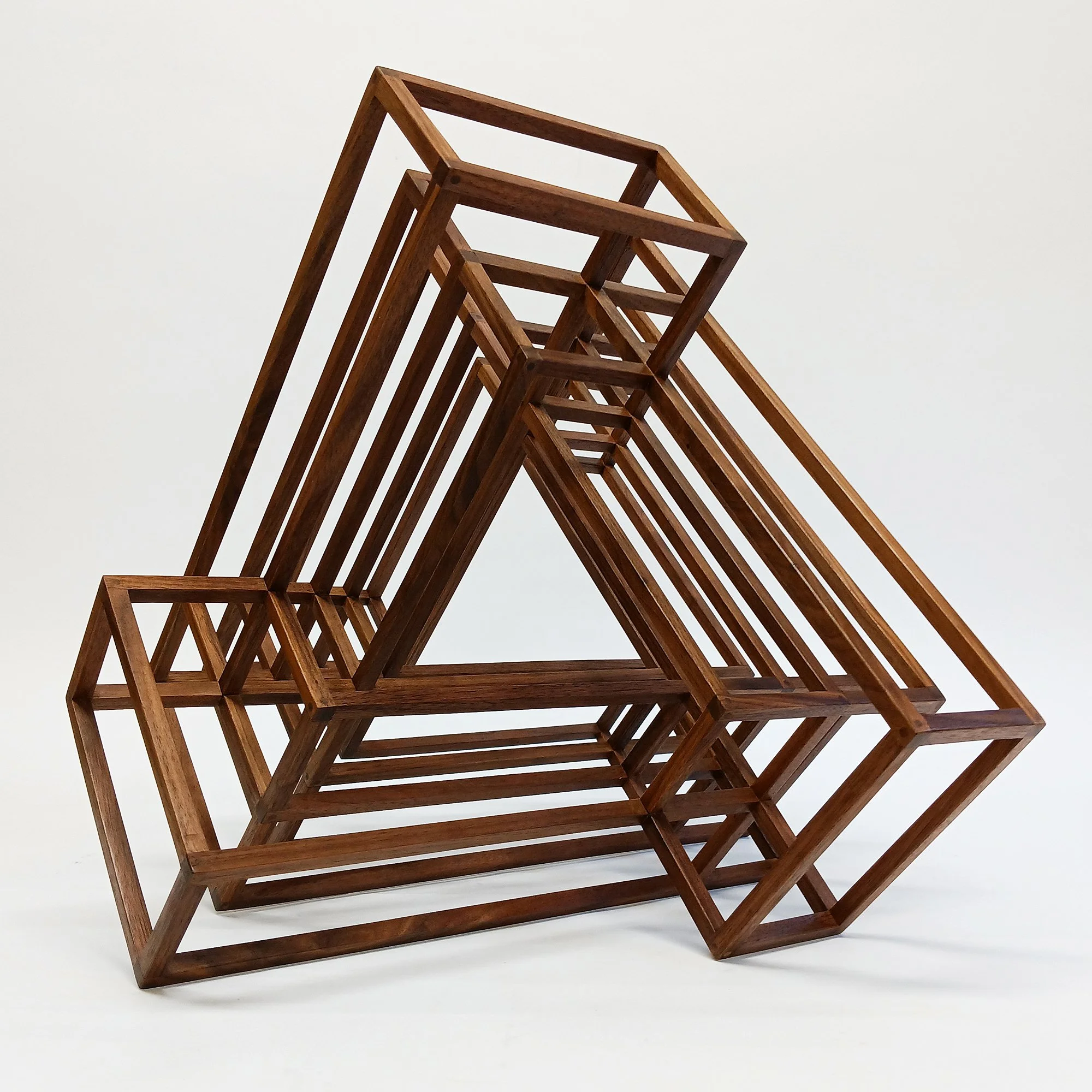 migliodesign-elwood-geometric-table-sculpture-7.jpg