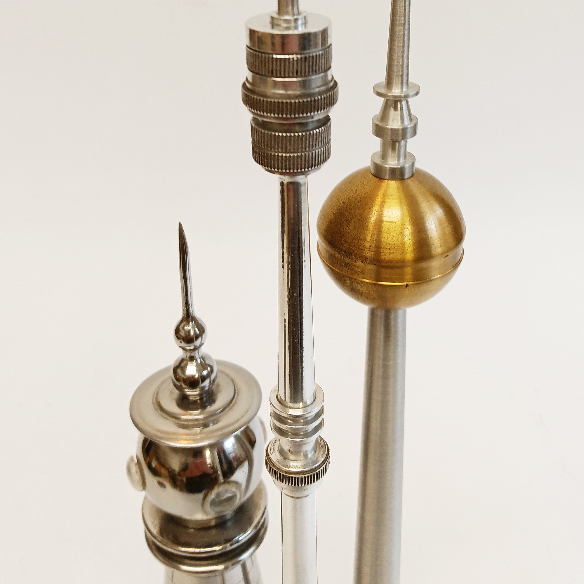 migliodesign-cloud-busters-modernist-tv-towers-table-sculpture-8.jpg