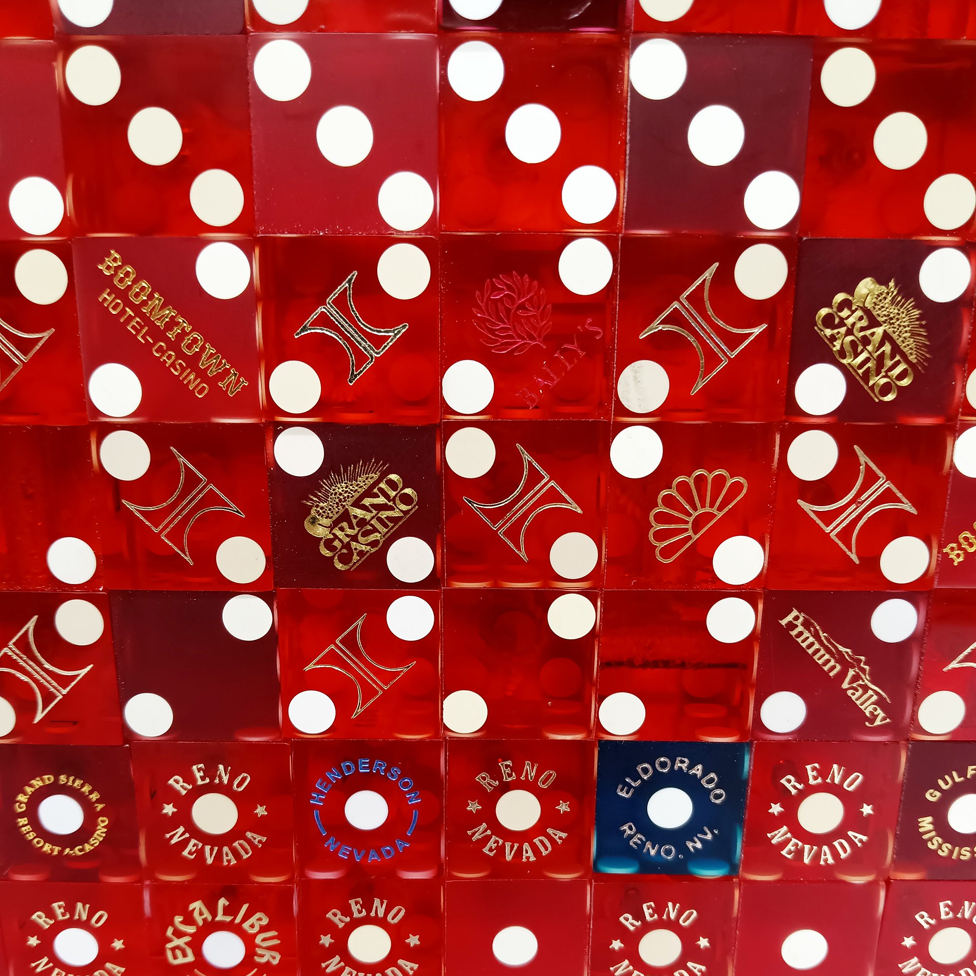 migliodesign-gamble-casino-dice-abstract-wall-sculpture-5.jpg