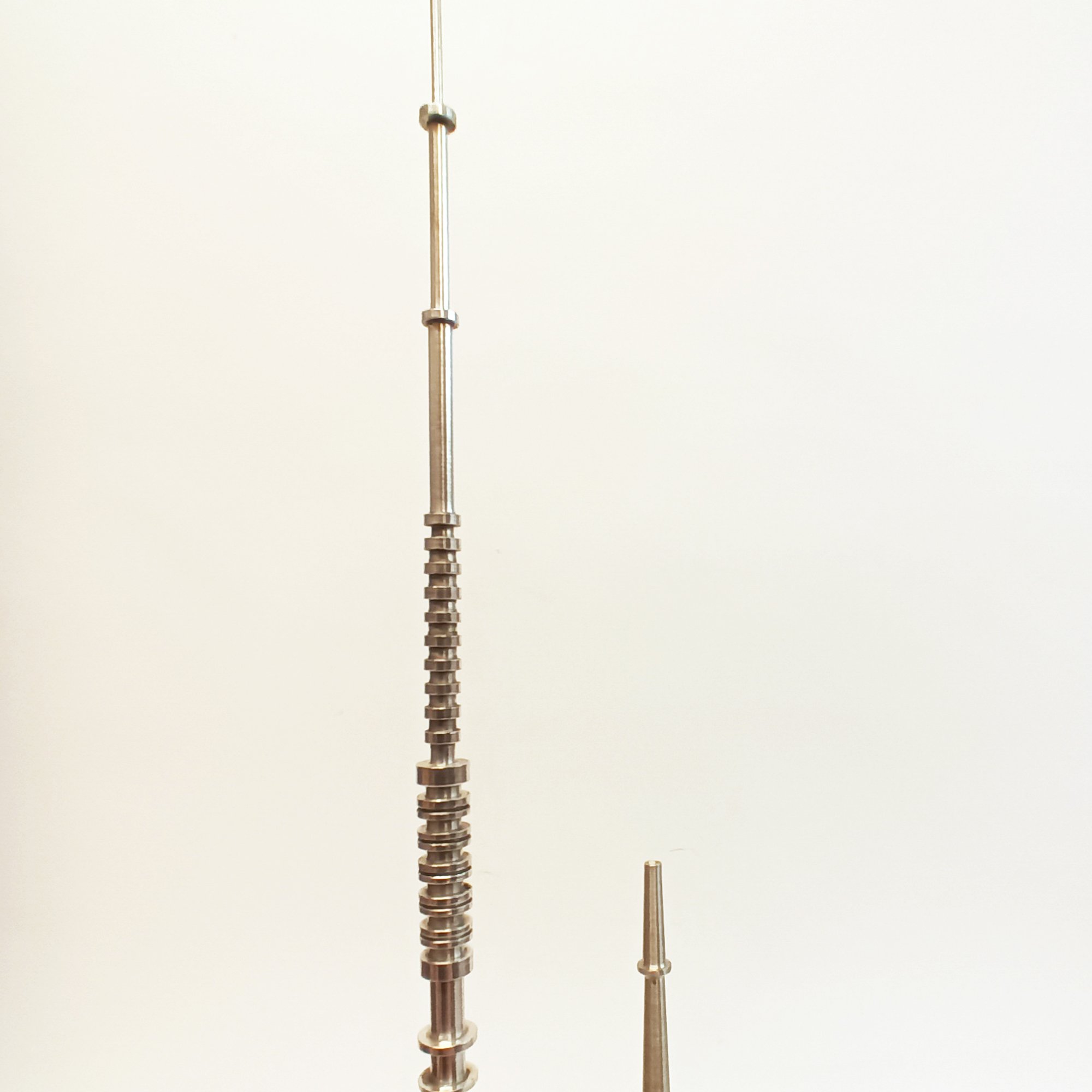 migliodesign-cloud-busters-modernist-tv-towers-table-sculpture-9.jpg