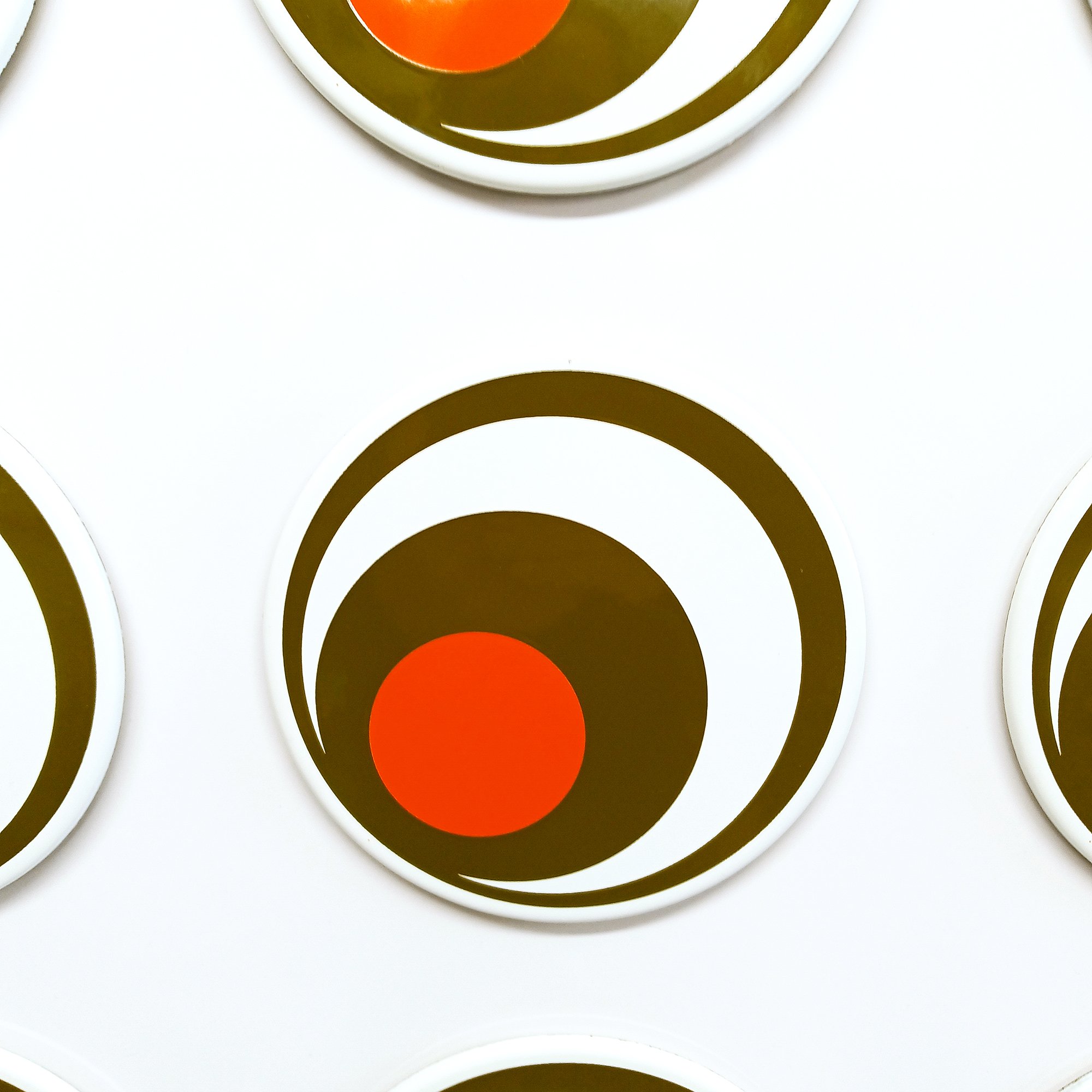 migliodesign-9-olives-minimalist-wall-sculpture-4.jpg