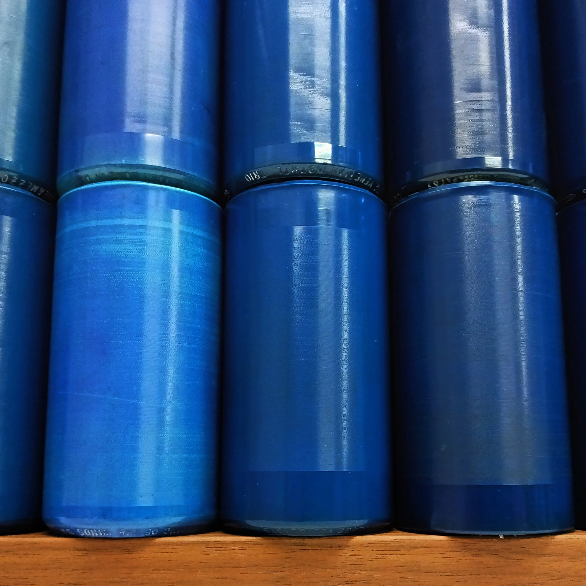 migliodesign-kind-of-blue-edison-cylinders-wall-hanging-8.jpg