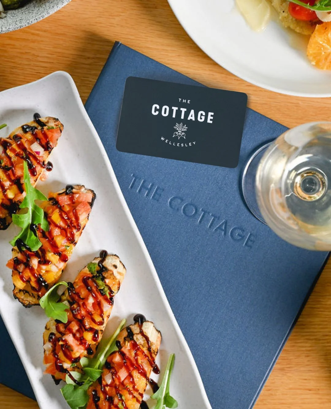 GIFT $100, ENJOY A BONUS $20! 🎁⁠
⁠
The holiday clock is ticking, but gifting can still be easy! If you&rsquo;re looking for something flexible and always appreciated, our Holiday Gift Card Promotion is here to make the season a little simpler!⁠
⁠
Th