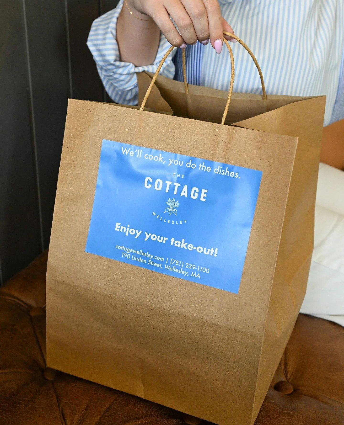 After the holiday hustle and bustle, it&rsquo;s nice to slow things down and keep it simple.  The Cottage experience is always close by, wherever you are! ⁠
⁠
Our full menu is available for pick-up and delivery, prepared with the same fresh ingredien