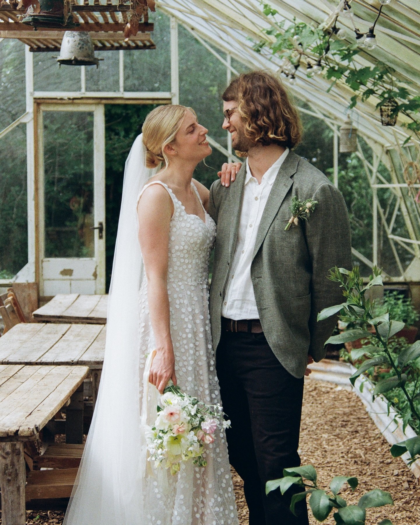 They did it 🥹🫶🏼 

Our gorgeous @meganhemsworth &amp; Henry tied the knot a week ago today at one of my favourite&rsquo;s @nancarrowfarm; and @domsalunke and I had the absolute pleasure and HONOUR to capture the whole thing on film&hellip;.and only