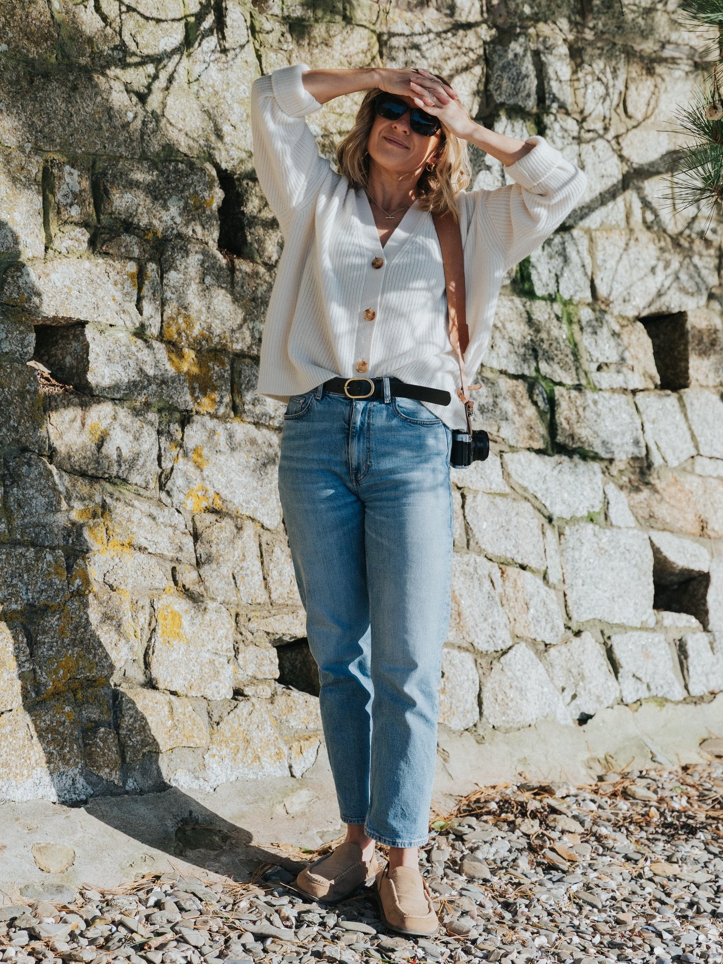 DELIGHTED to have had such gorgeous weather the last few days at home - Cornwall really comes into its own on sunny days in the autumn/winter. Cashmere is OUT thanks again @palome #gifted