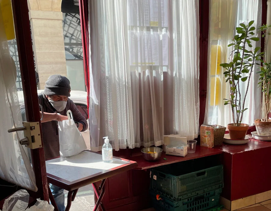 🖊 Une soupe populaire à l'heure du Covid 19 / Oct. 2021