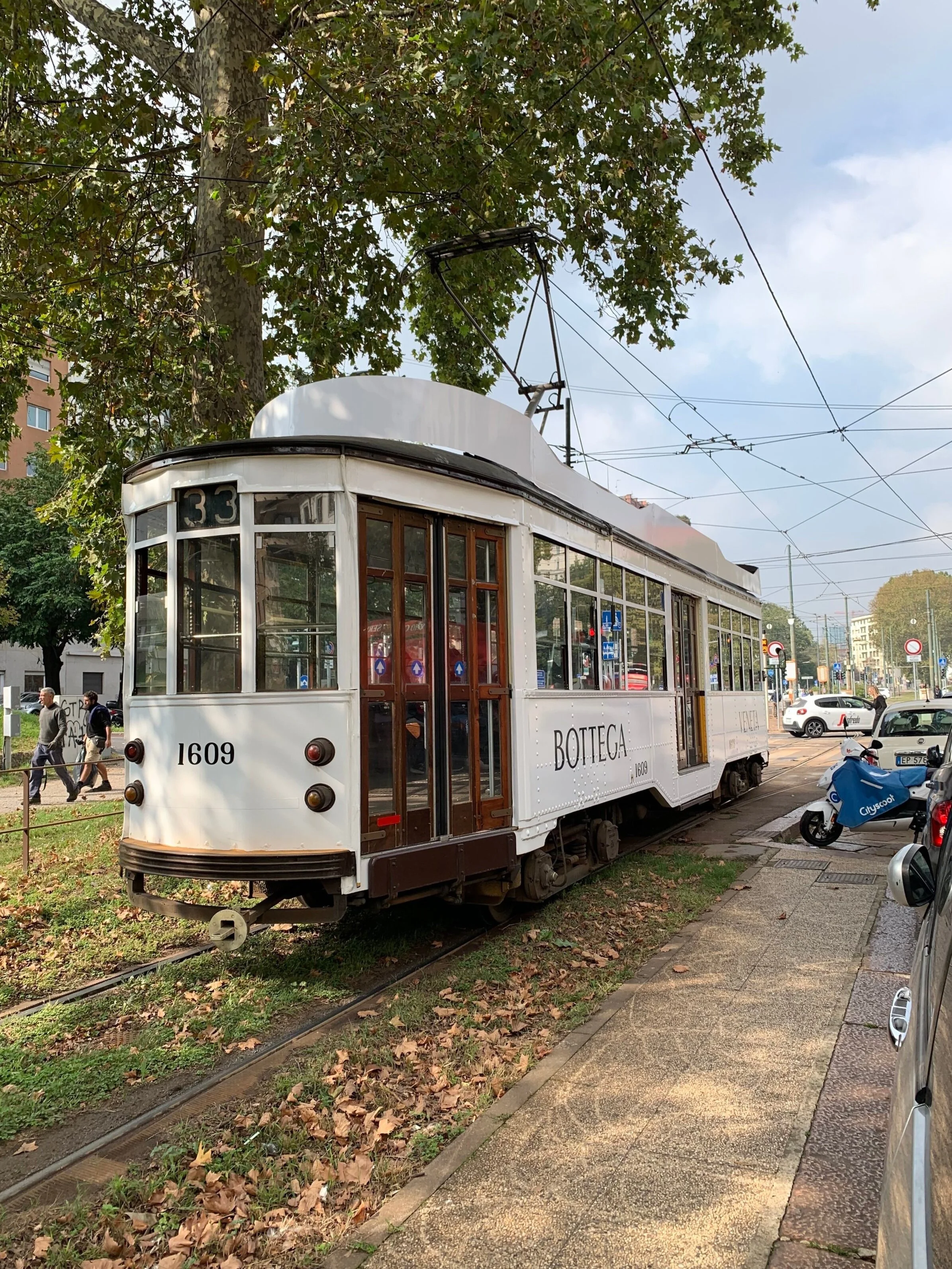 Tram 1609