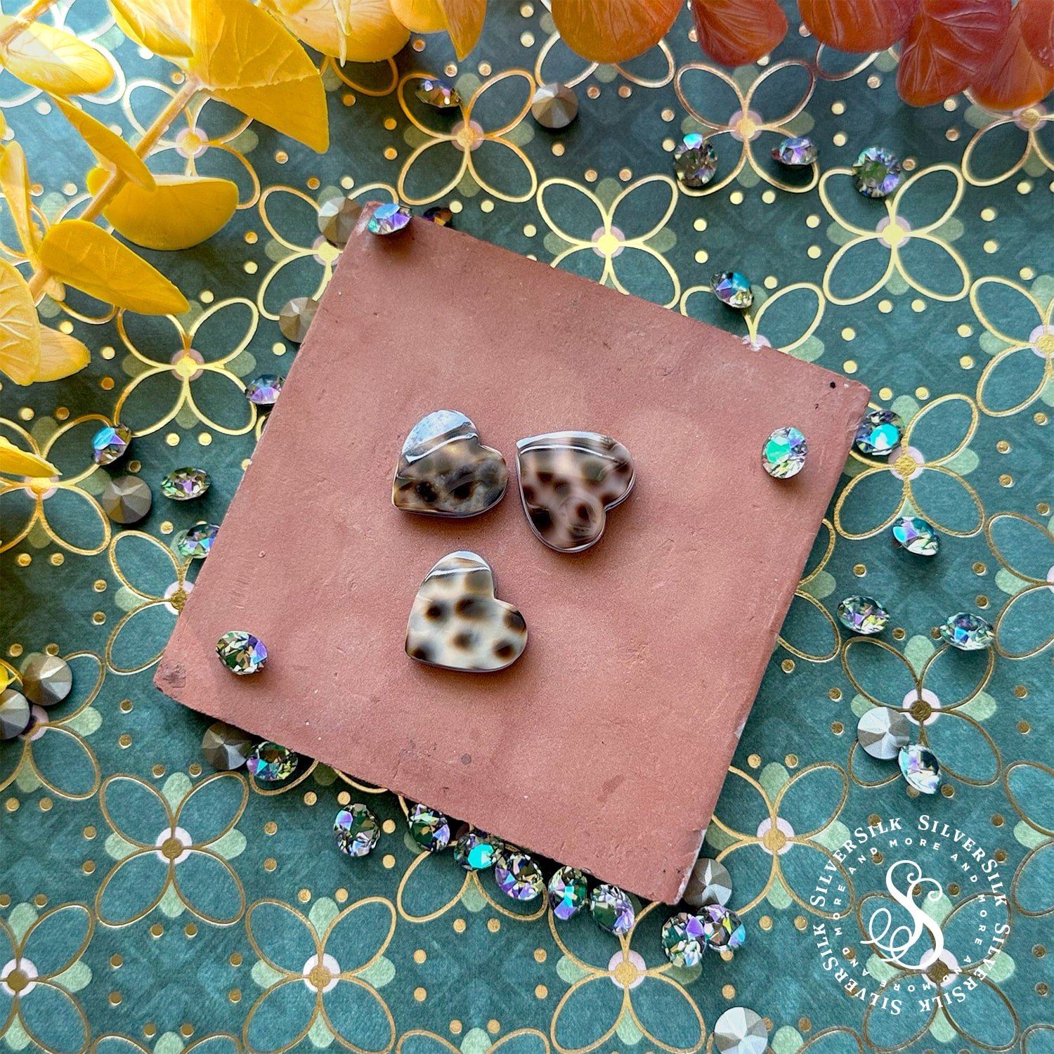 20mm Cowrie Heart Pendant - 1pc Set