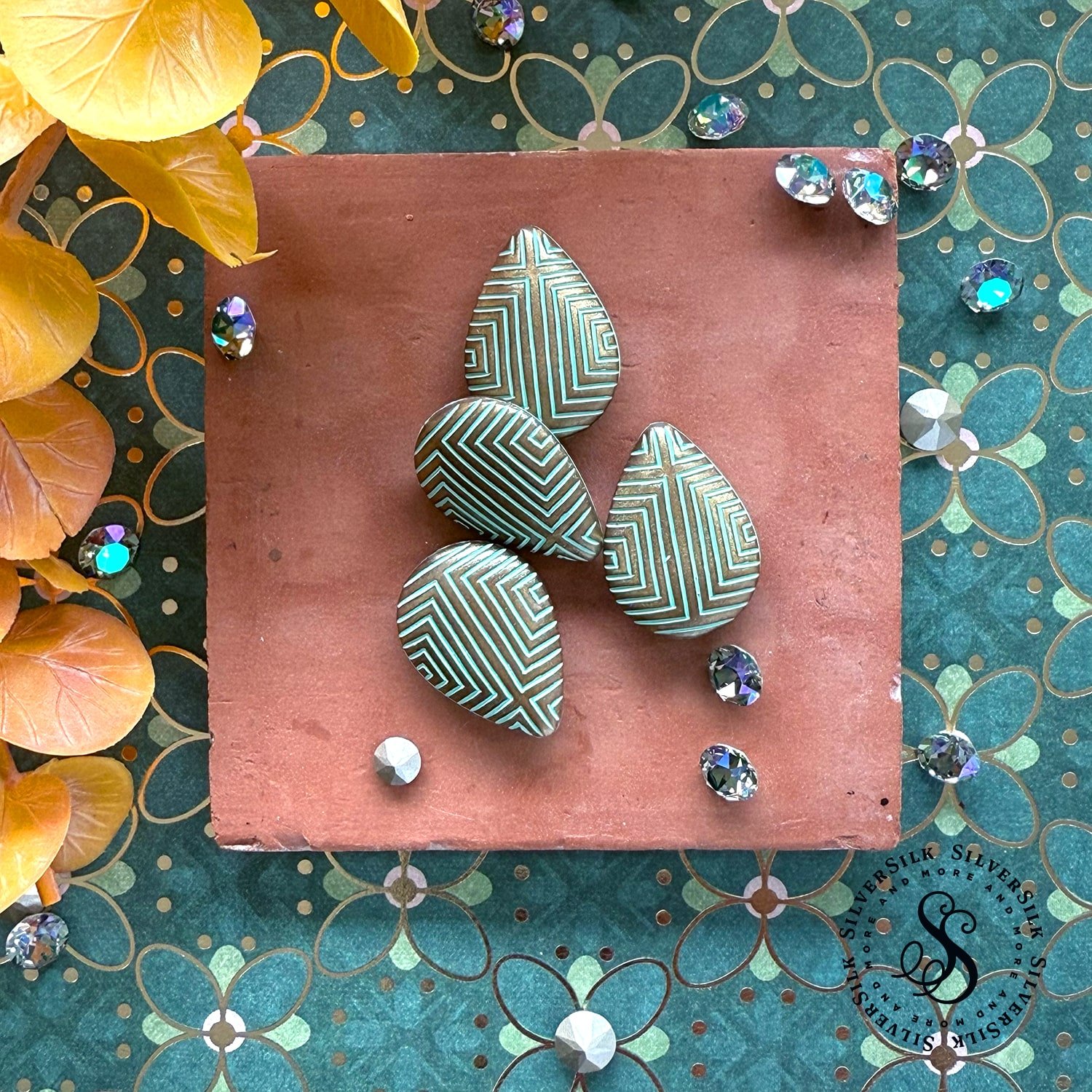28x20mm Gold German Resin Deco Drop with Patina Inlay Details - 2pc Set