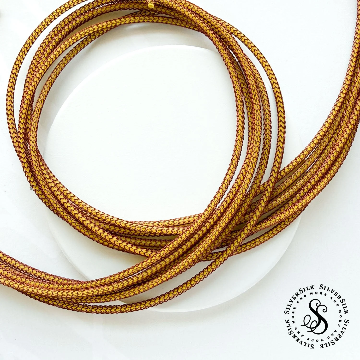 Winter Renewal 2mm Micro Pipe Chain - 3ft Spool.jpg