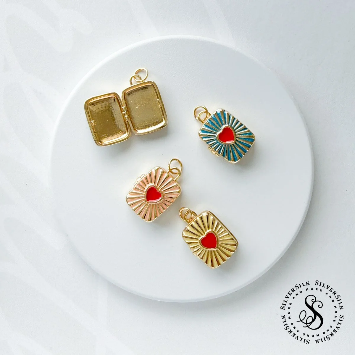 15x22mm Gold Plated Brass Enamel Heart Locket - 1pc Set