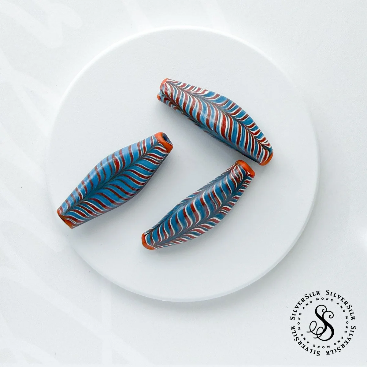 50mm Feathered Blue African Glass Braelet Bar - 1pc Set