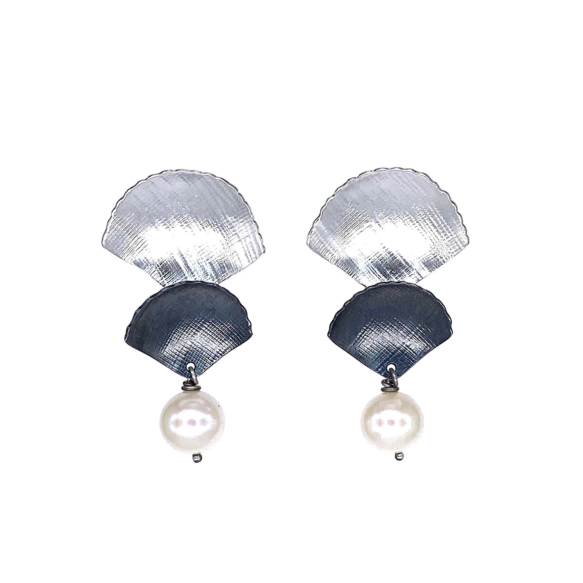 45CB75E2-140B-48FA-98DA-99E9F1633F61