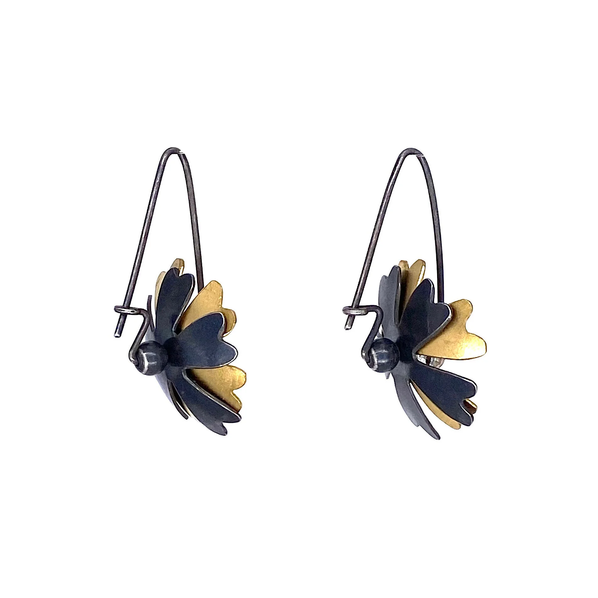 82A8102B-F0E2-424E-936B-C27F9C8F9939