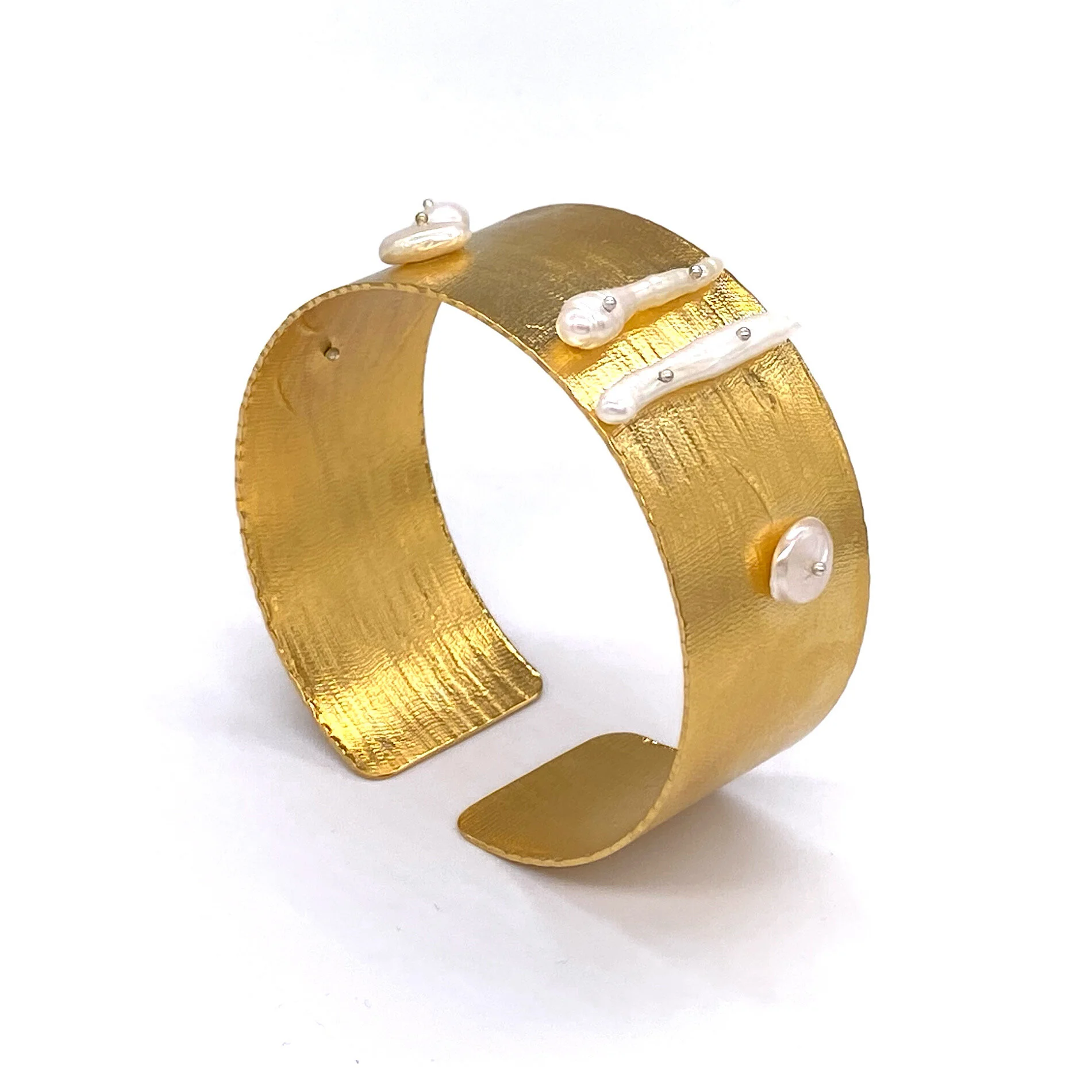 8C59D660-52DD-4D1E-B7B6-3FD189C12D35