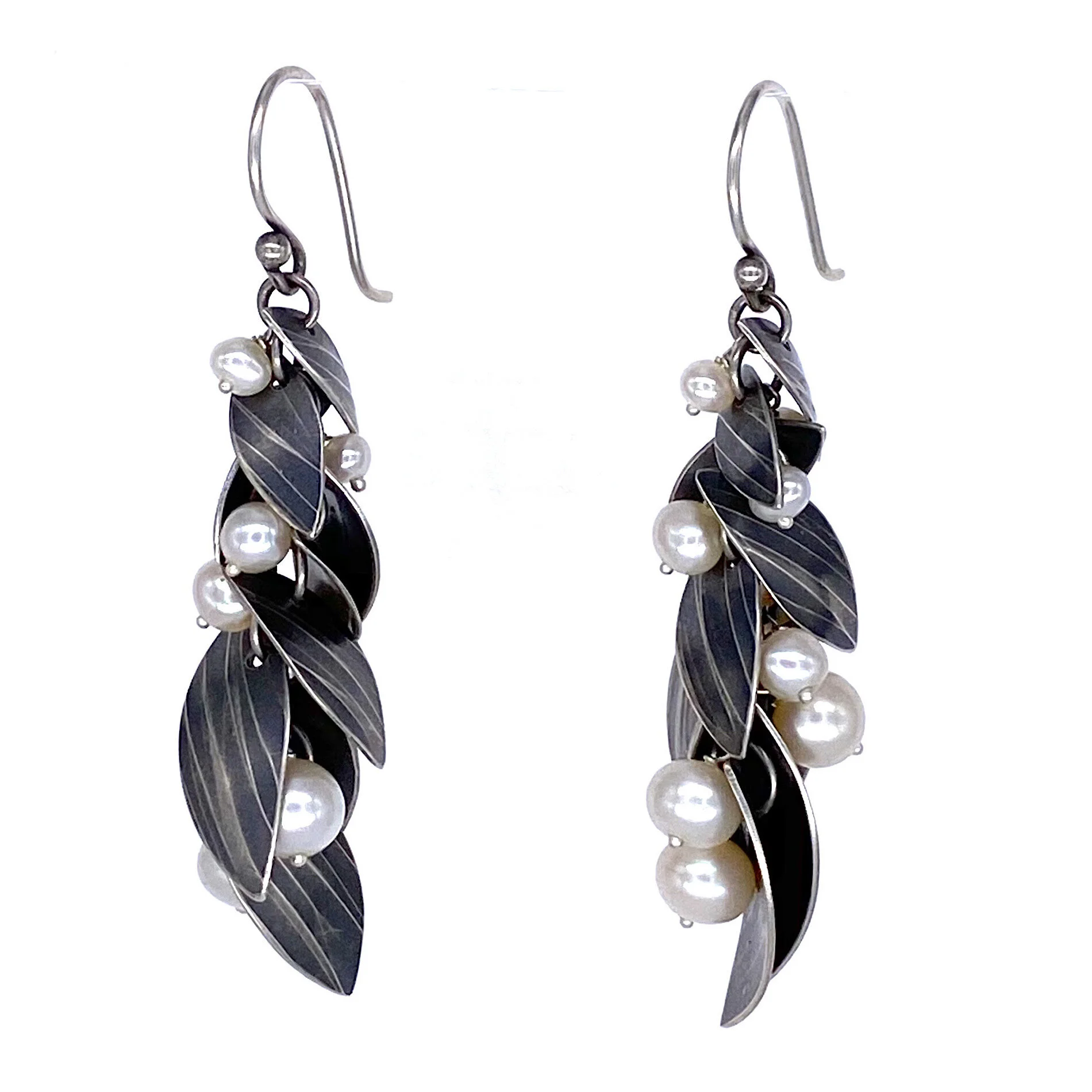 D1360AA6-4E5B-401F-9A70-EB1353BAEAB8