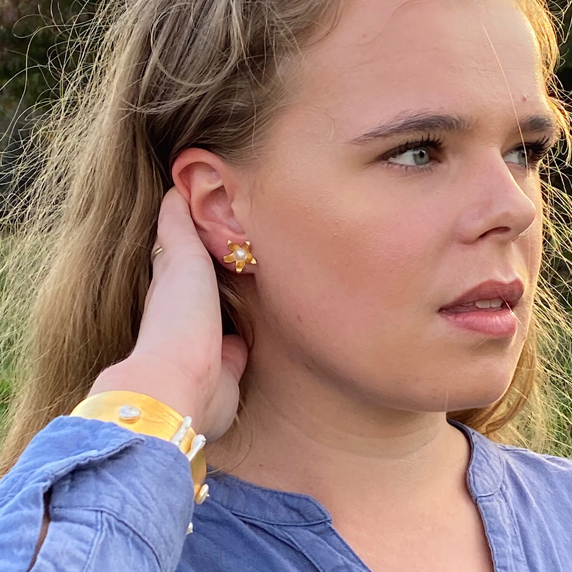 8452308C-EA9E-4AB1-BBBF-B8B2F943F69C