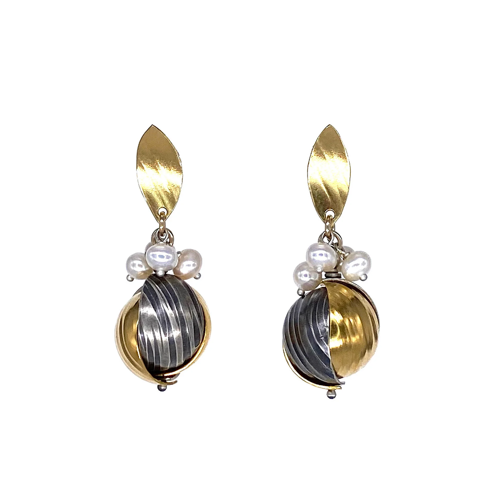 7E5EE132-2F54-4F7C-AB31-FDE866D9BA20