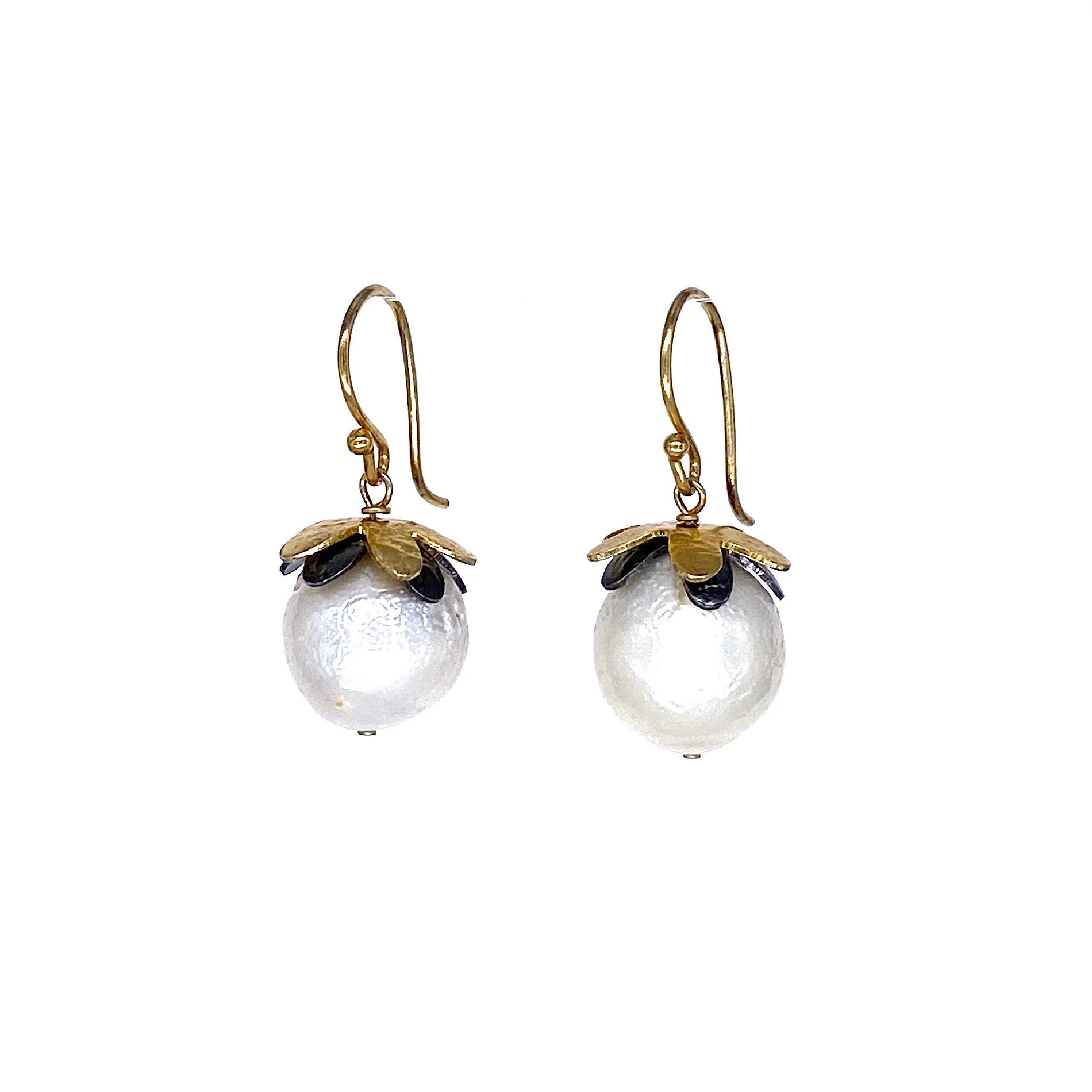 AB5C4C6B-3C32-486B-B683-1400545A4966