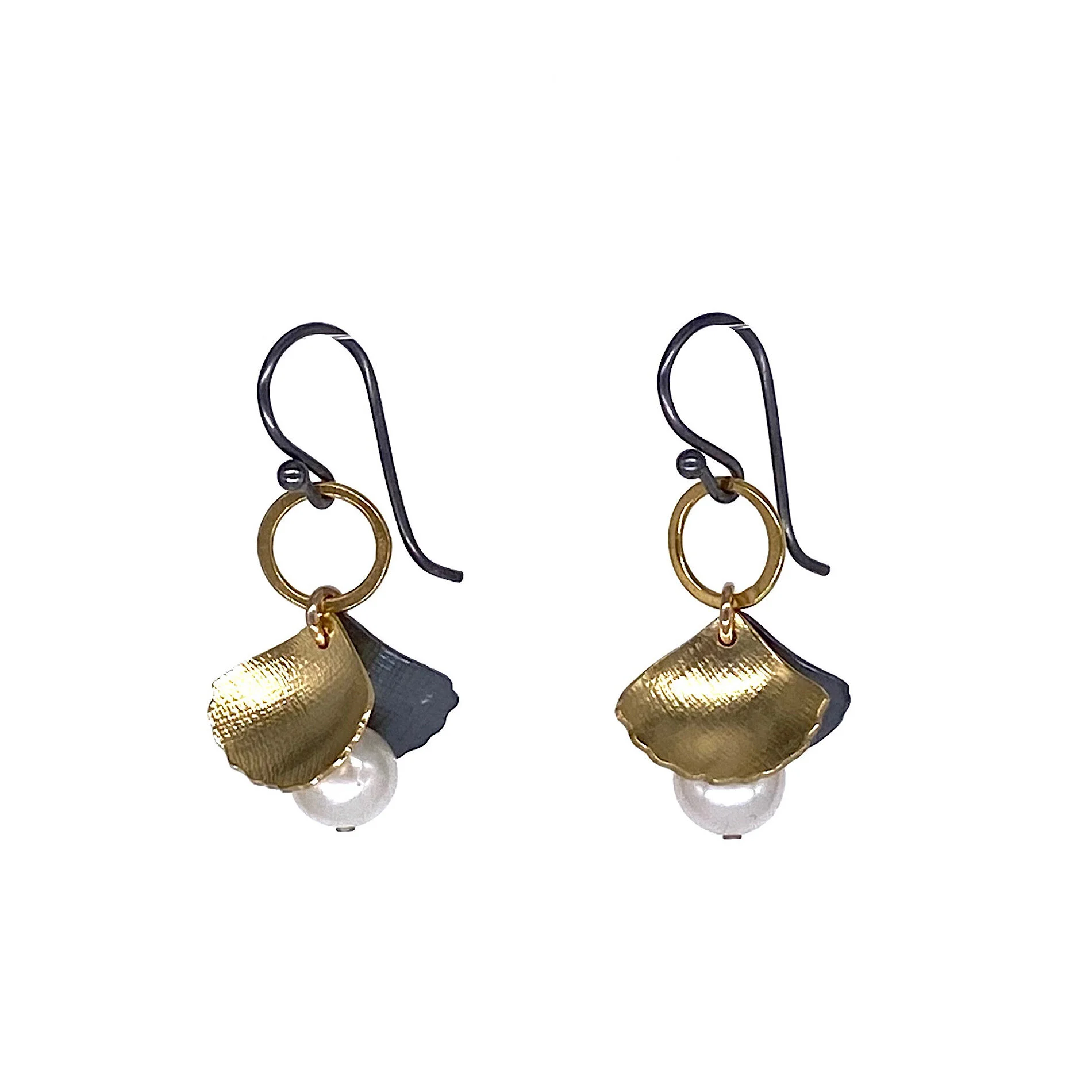 7B93C4C7-CAF8-41CF-A9BA-01B804700043