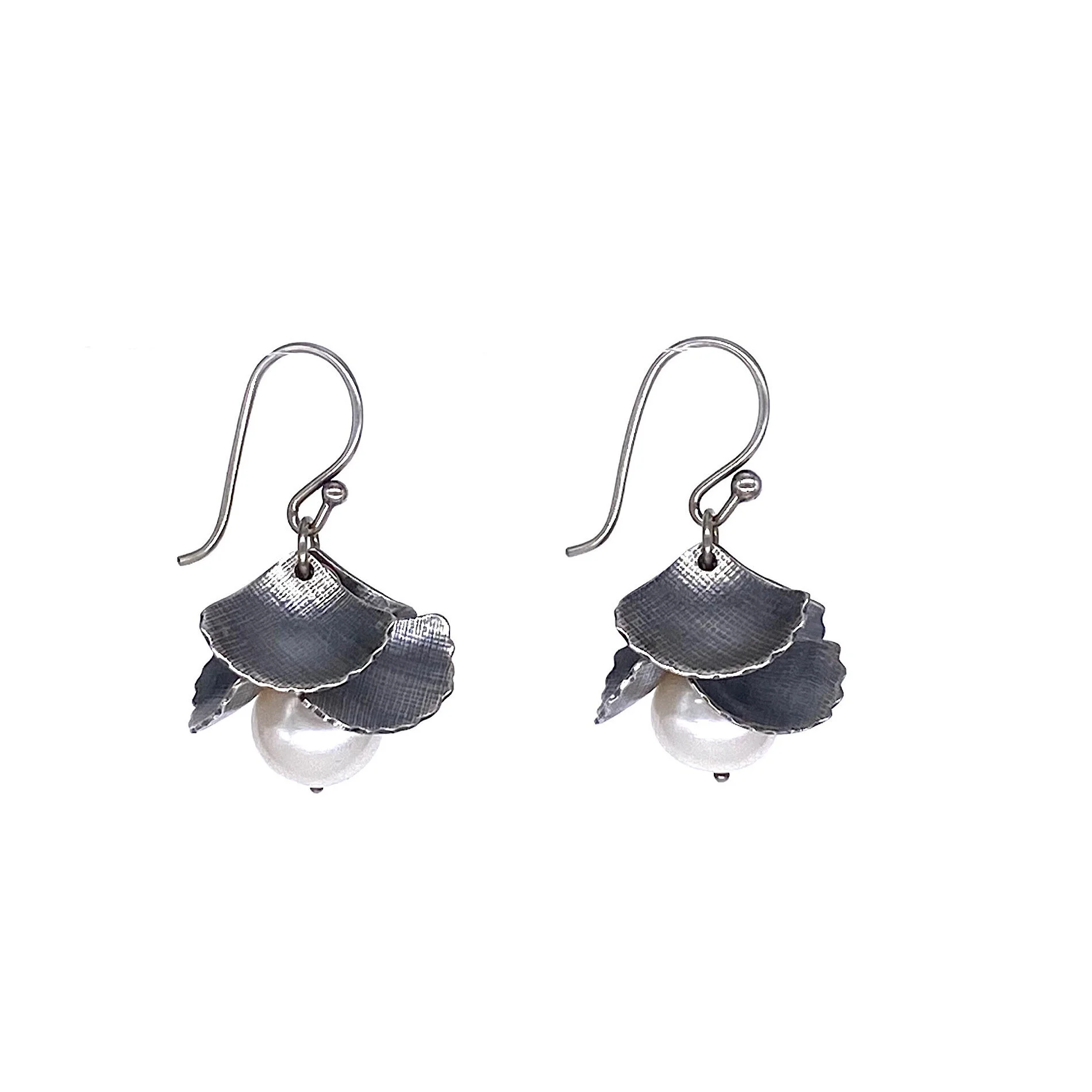 0AB55771-737B-40CE-8EFF-673A1608B3C0