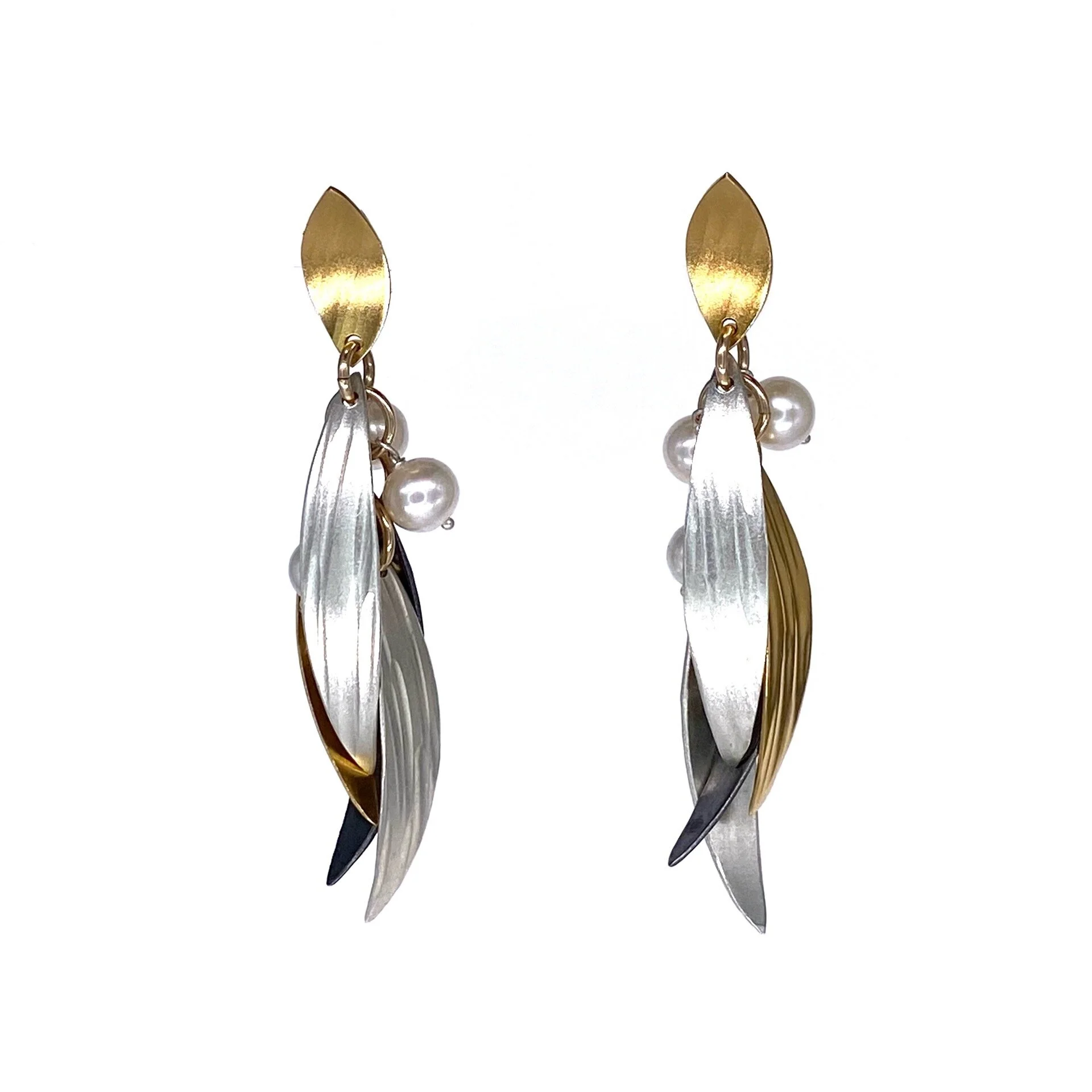 7CB1623C-3927-4FCB-9F0F-2009C8EEA1E7