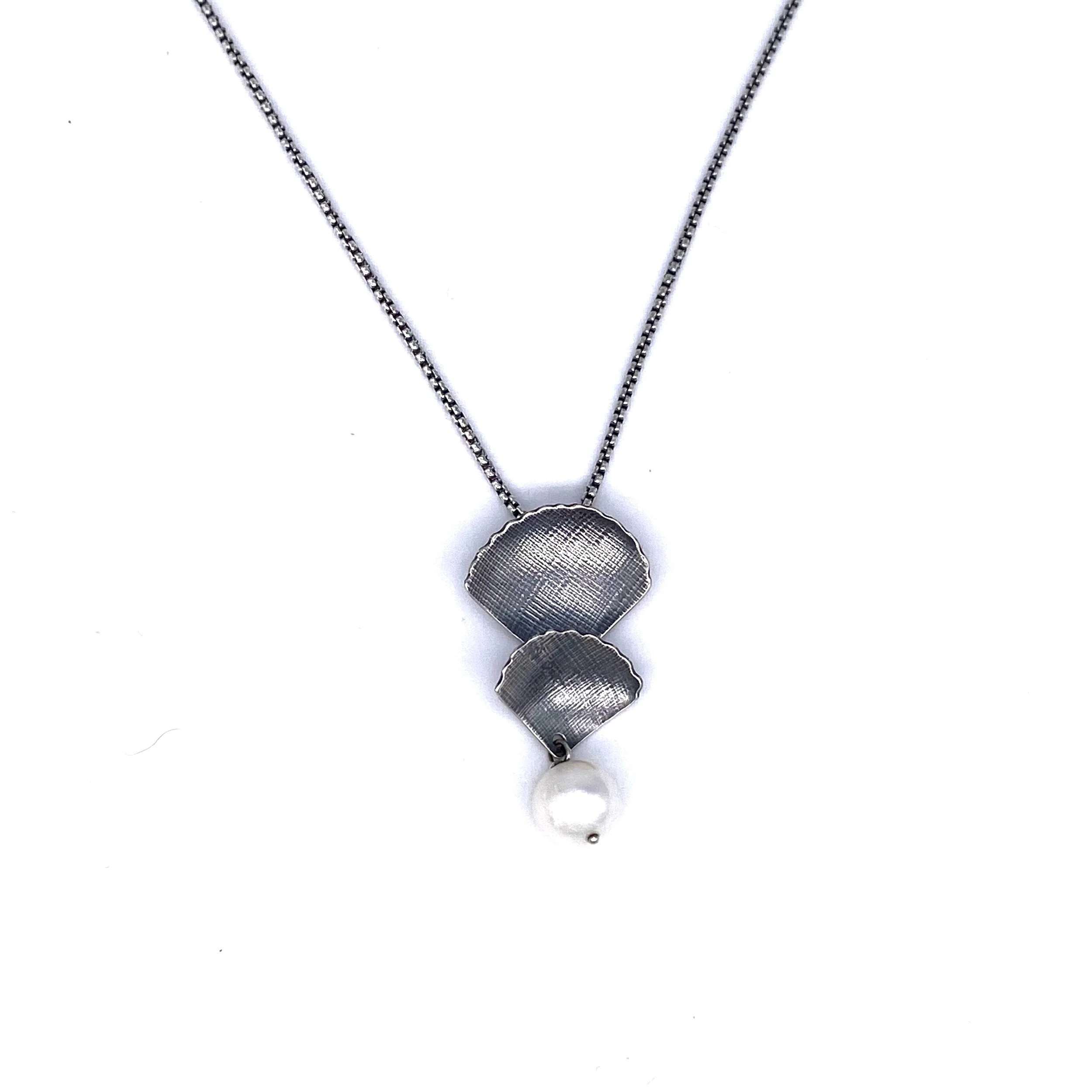 CD46AAA4-3B31-4EE1-9AFD-6E30A69D7769