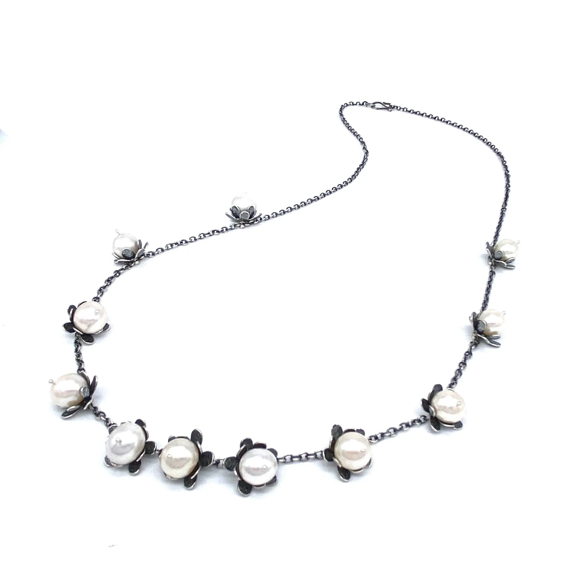 AF35F2F8-2D23-4181-9B30-7EC047D5571B