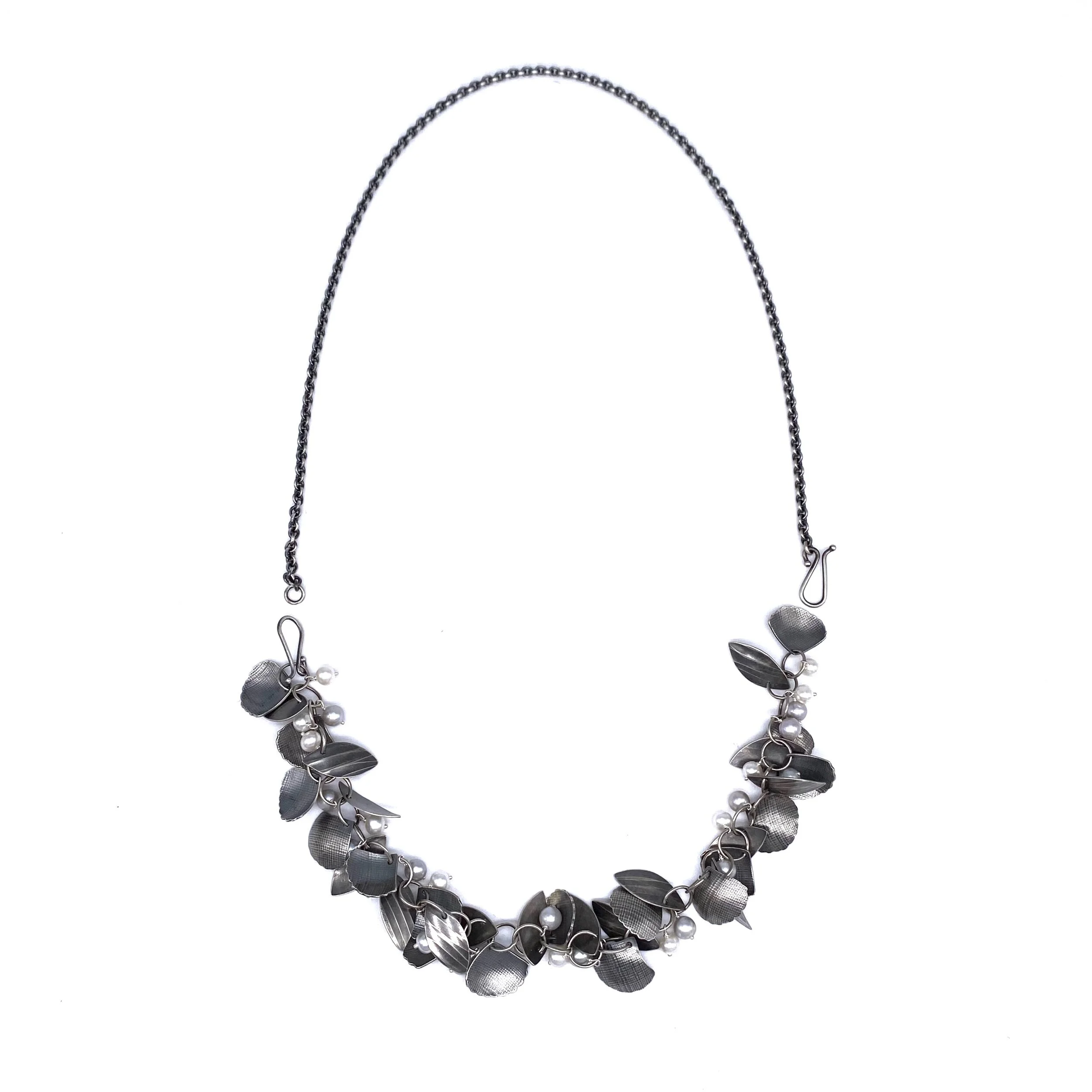 B657EE09-F485-44B4-BE5E-1327E14FD0A8