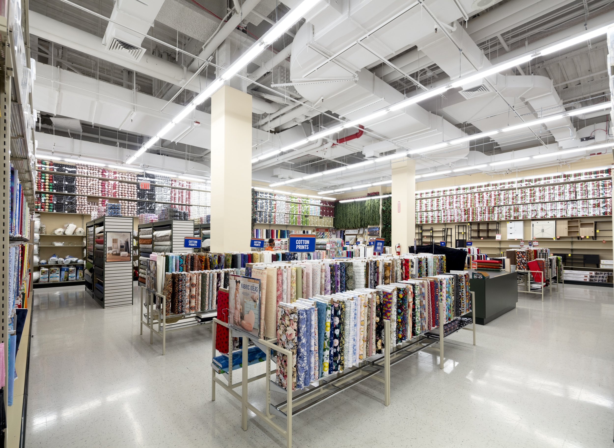 Kahn-HobbyLobby-2799-Pano.jpg