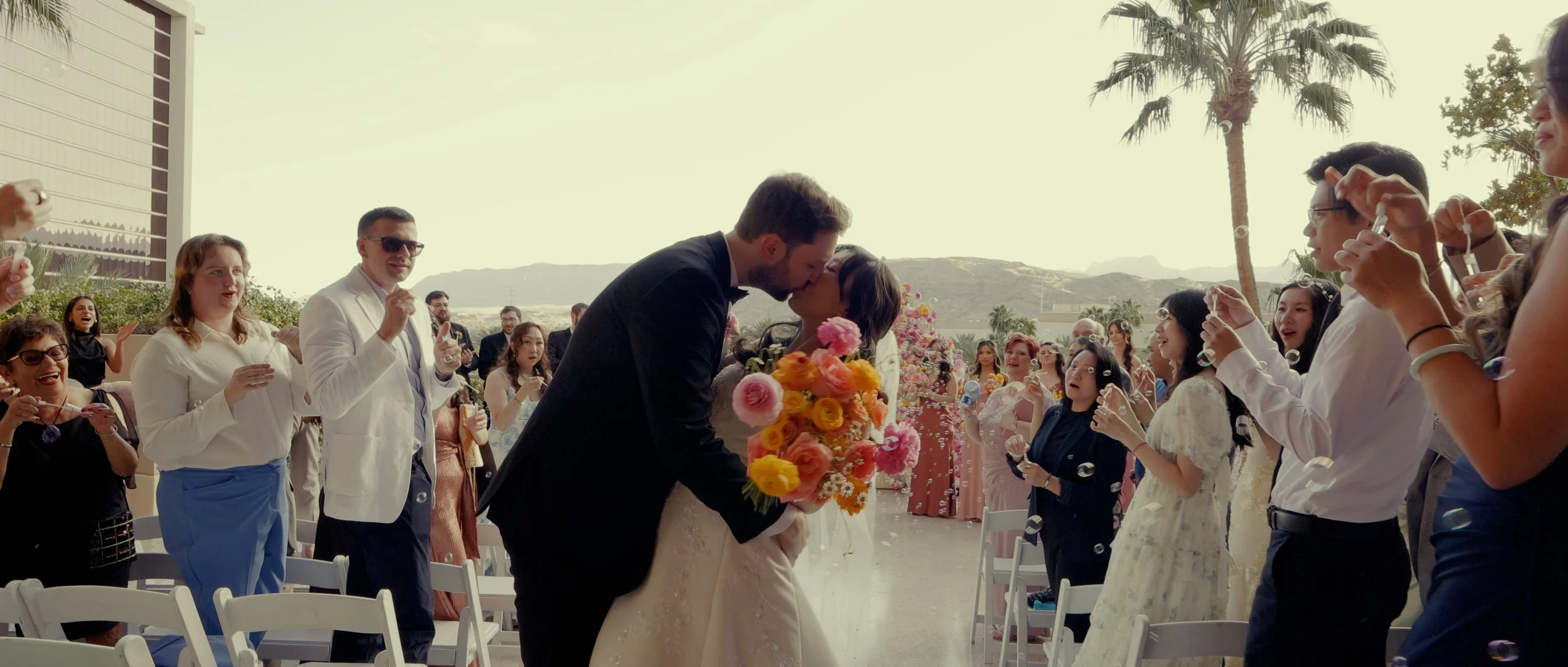 An elegant outdoor ceremony at Red Rock Casino Resort.