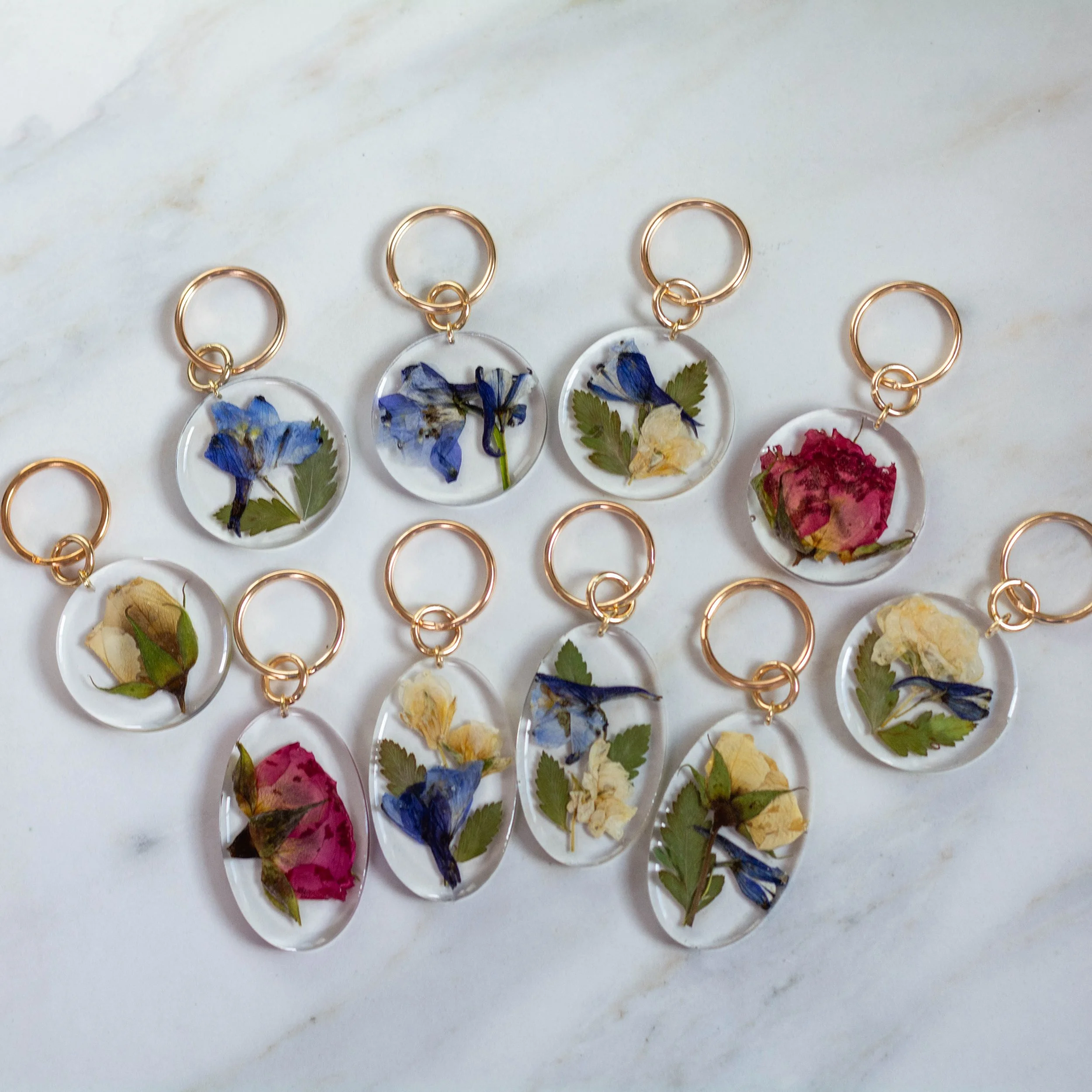 Resin keychains, flat
