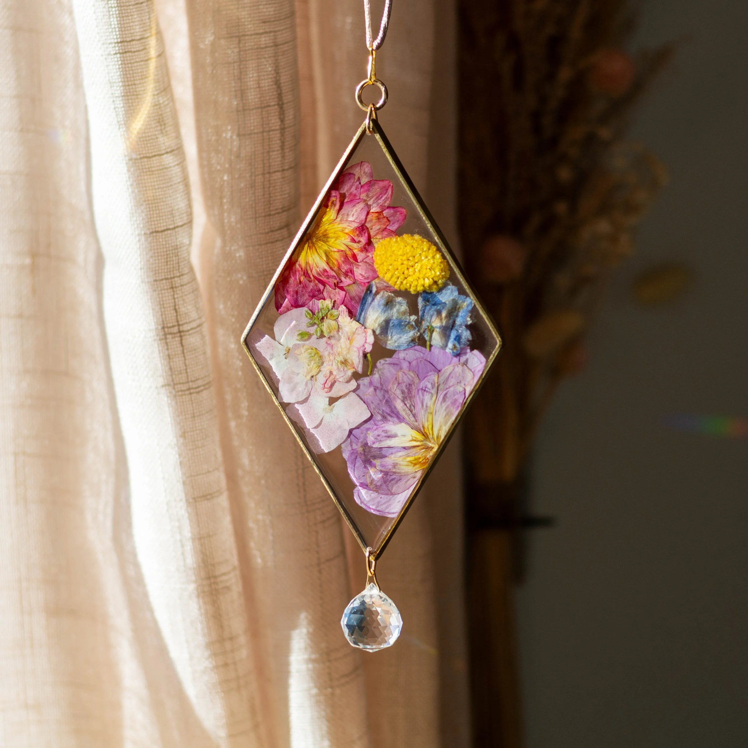 6" brass diamond sun catcher, beaded