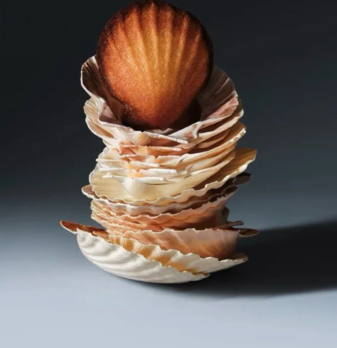 Madeleines anyone ? 🐚 More from our beautiful shoot for @lamerceriepatisserie @hisuzanne . @rwguild Thankyou @chloe.andrae for all your help #patisserie