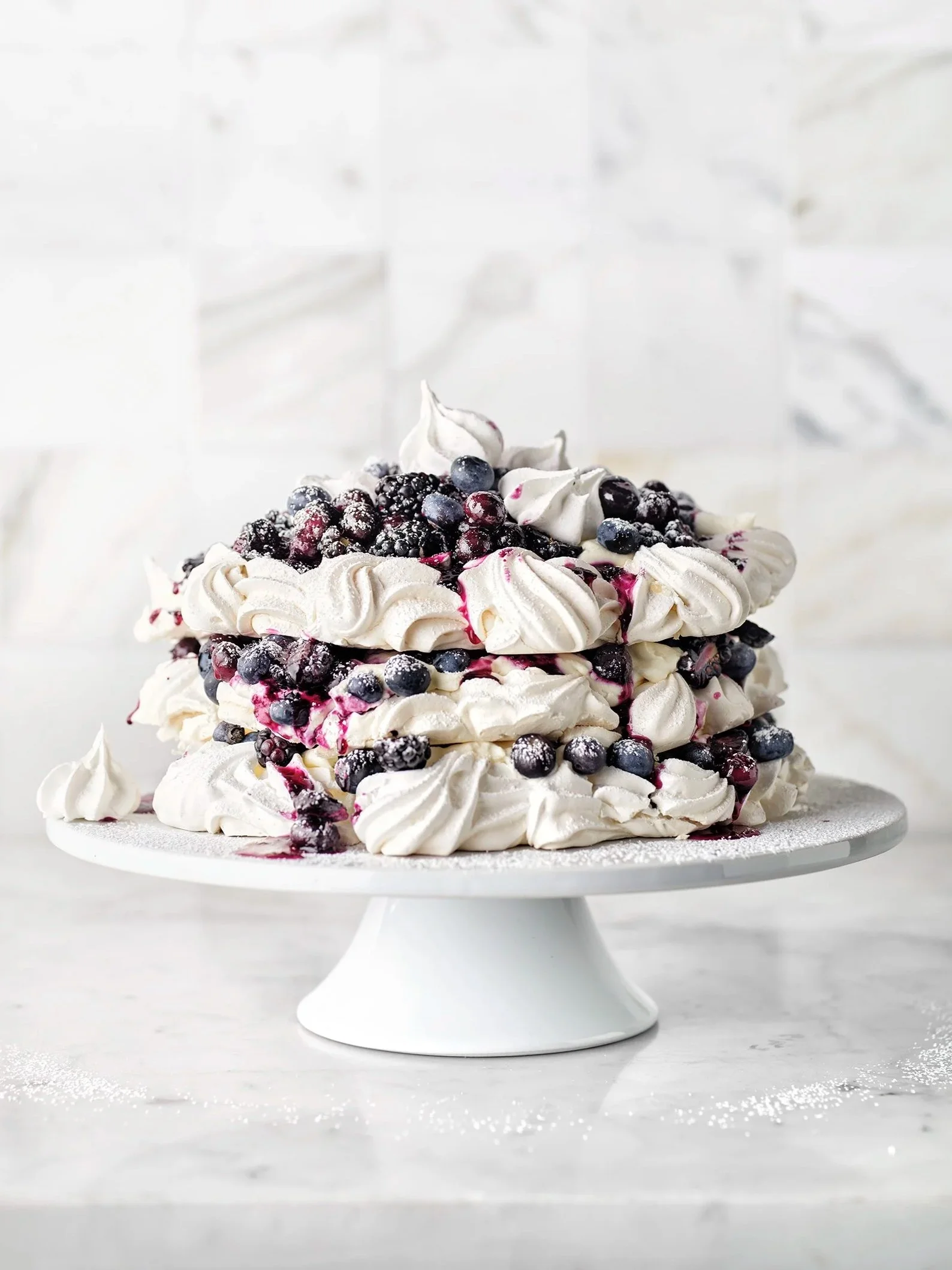 VFGG_BREVILLE_BRASS_SV_BLUEBERRY_PAVLOVA_SU25_0859.jpg