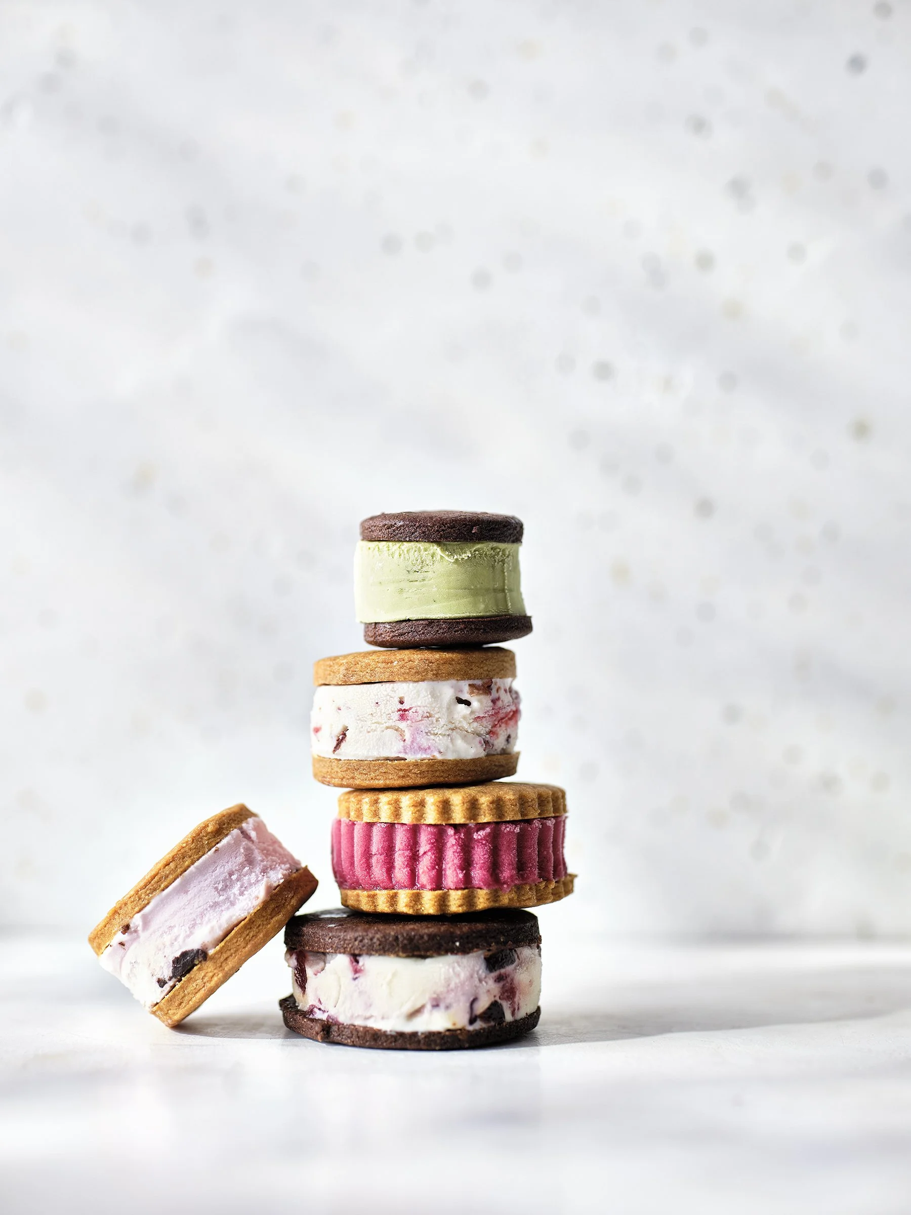 VFGG_KITCHENAID_B26_SV_ICE_CREAM_SANDWICH_2649.jpg