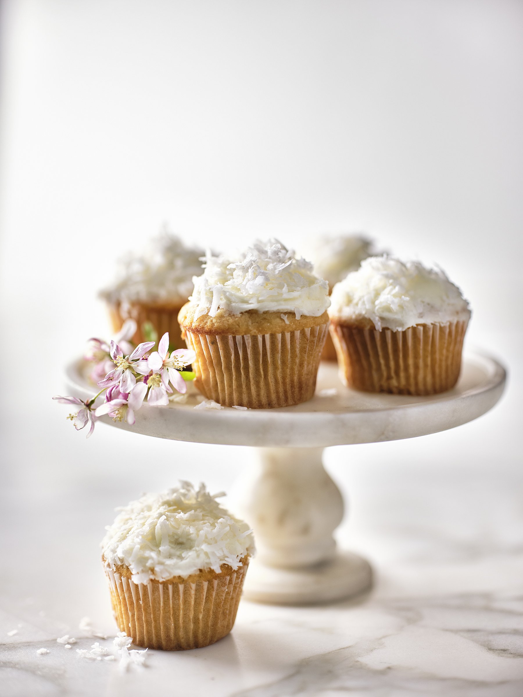 VFGG_BREVILLE_GOLDTOUCH_B26_SV_COCONUT_CUPCAKES_3187.jpg