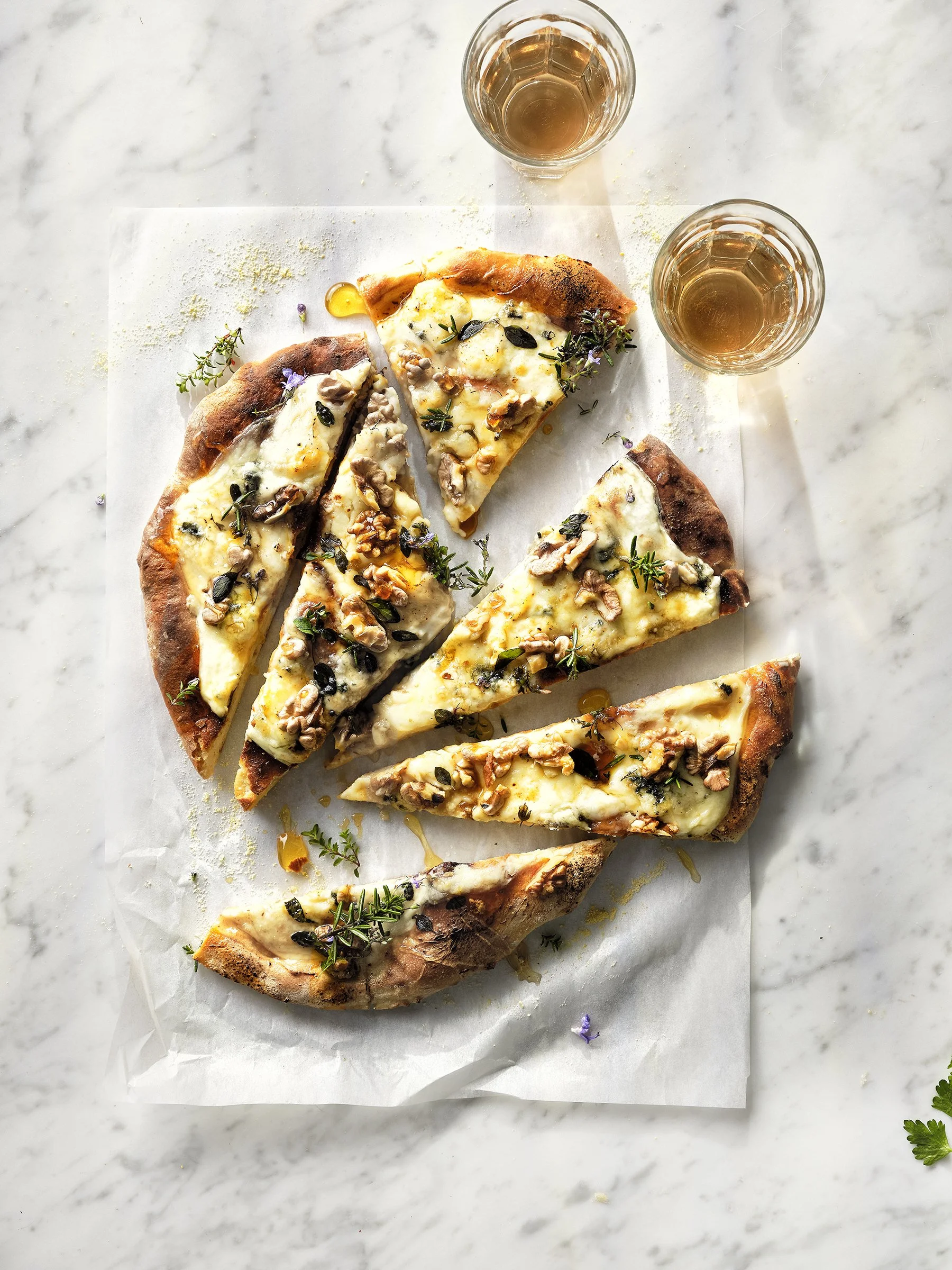 VFGG_GREENPAN_TUCCI_PIZZA_B26_SV_WHITE_PIZZA_2005.jpg