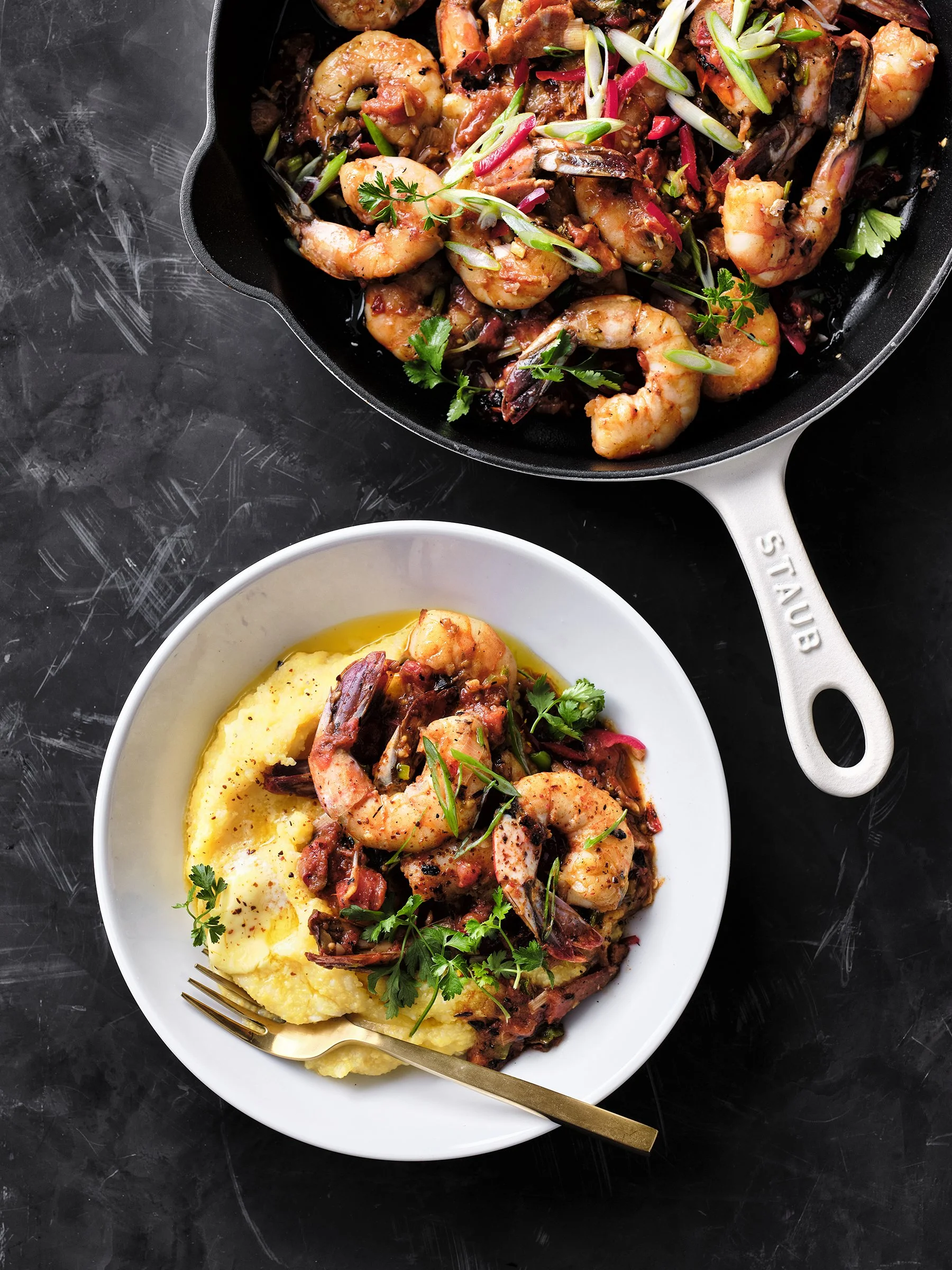 VFGG_BREVILLE_STAUB_B26_SV_SHRIMP_N_GRITS_1194.jpg